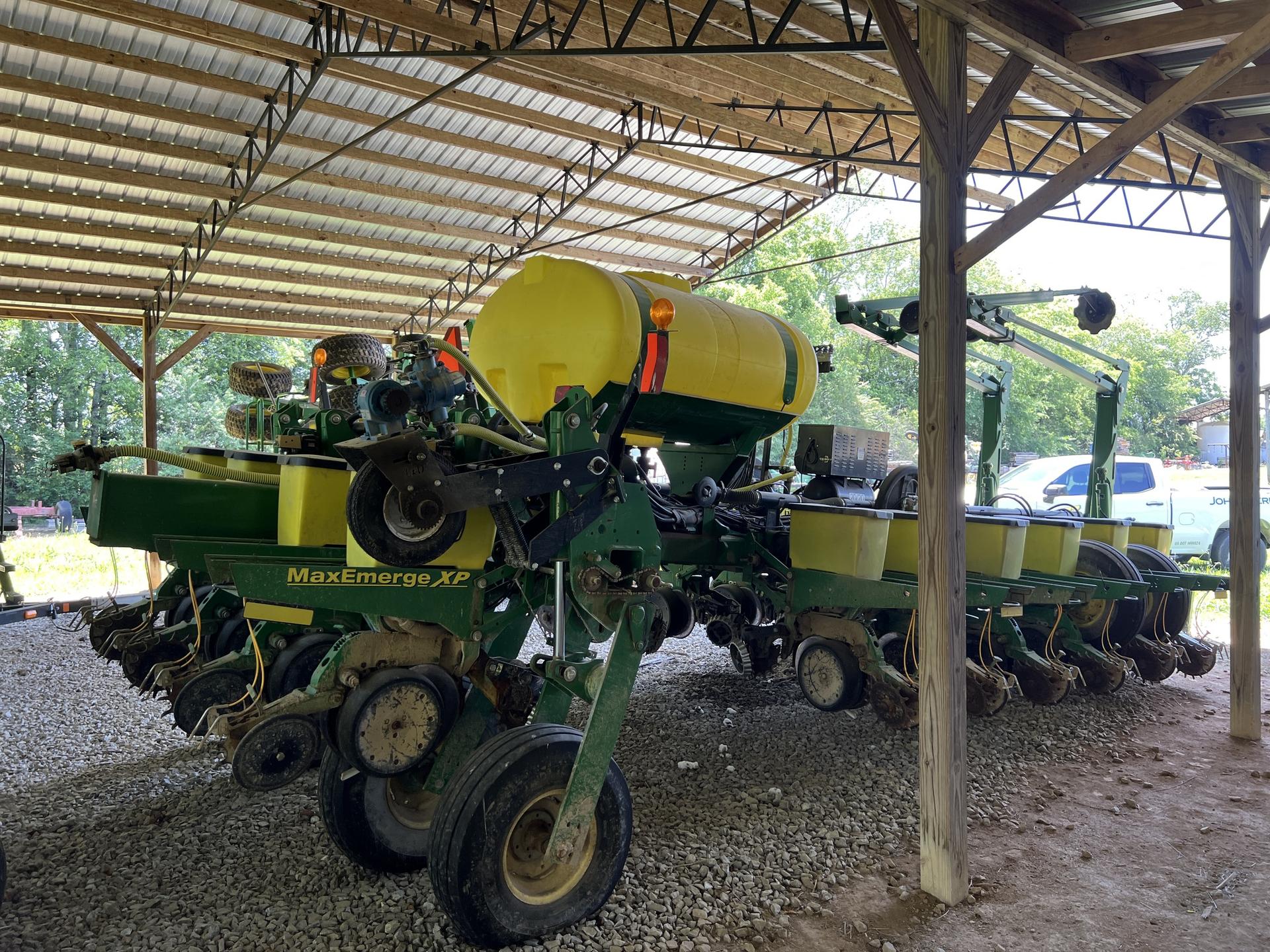 2010 John Deere 1770NT Image