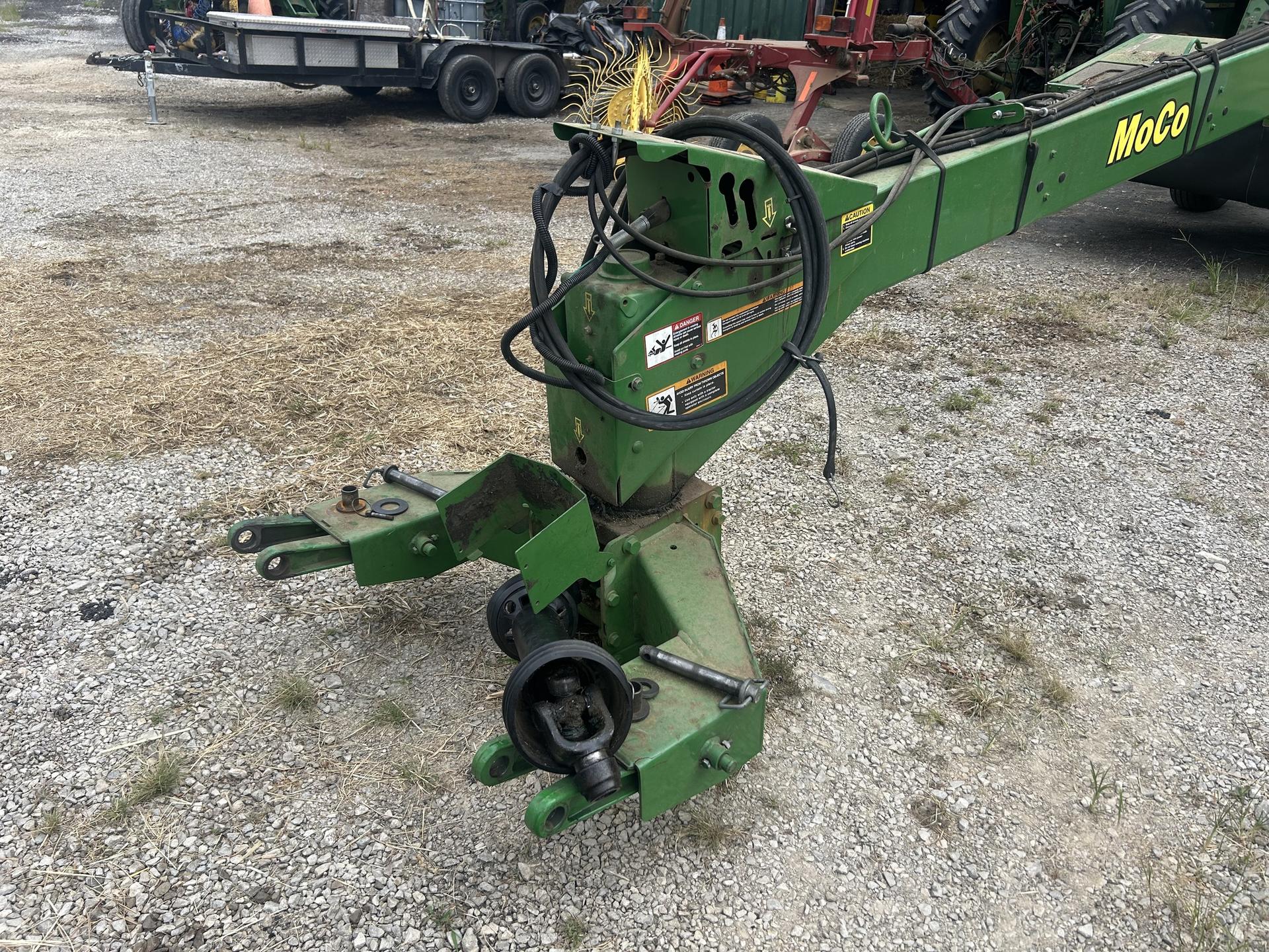 2018 John Deere 946 Image