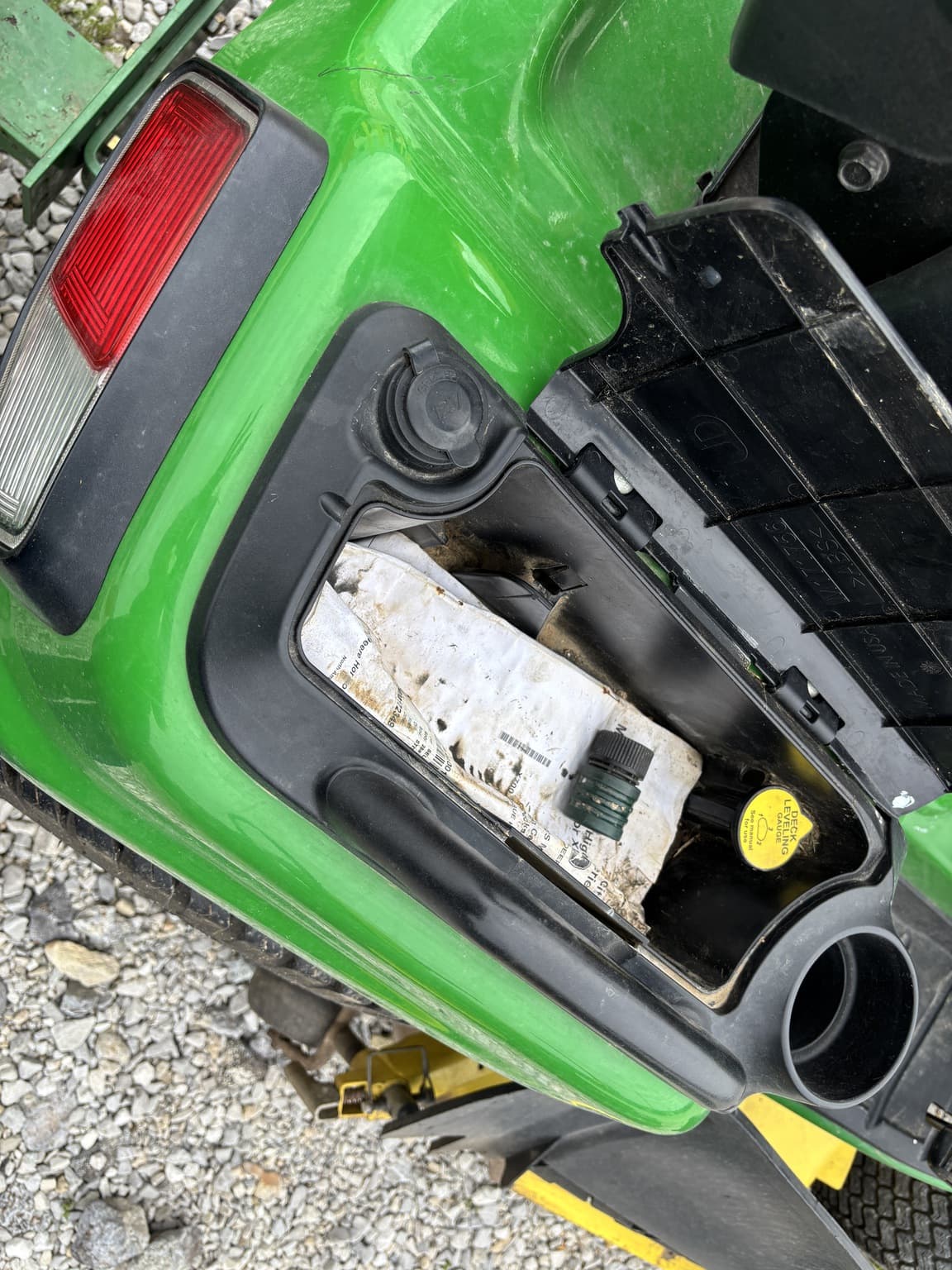 2015 John Deere X750 Image