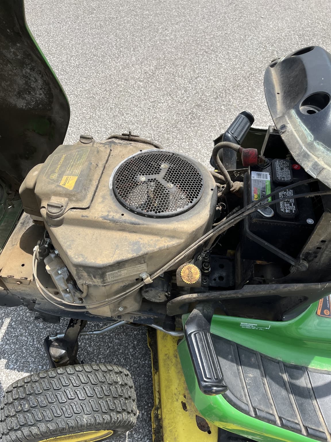2015 John Deere X320 Image