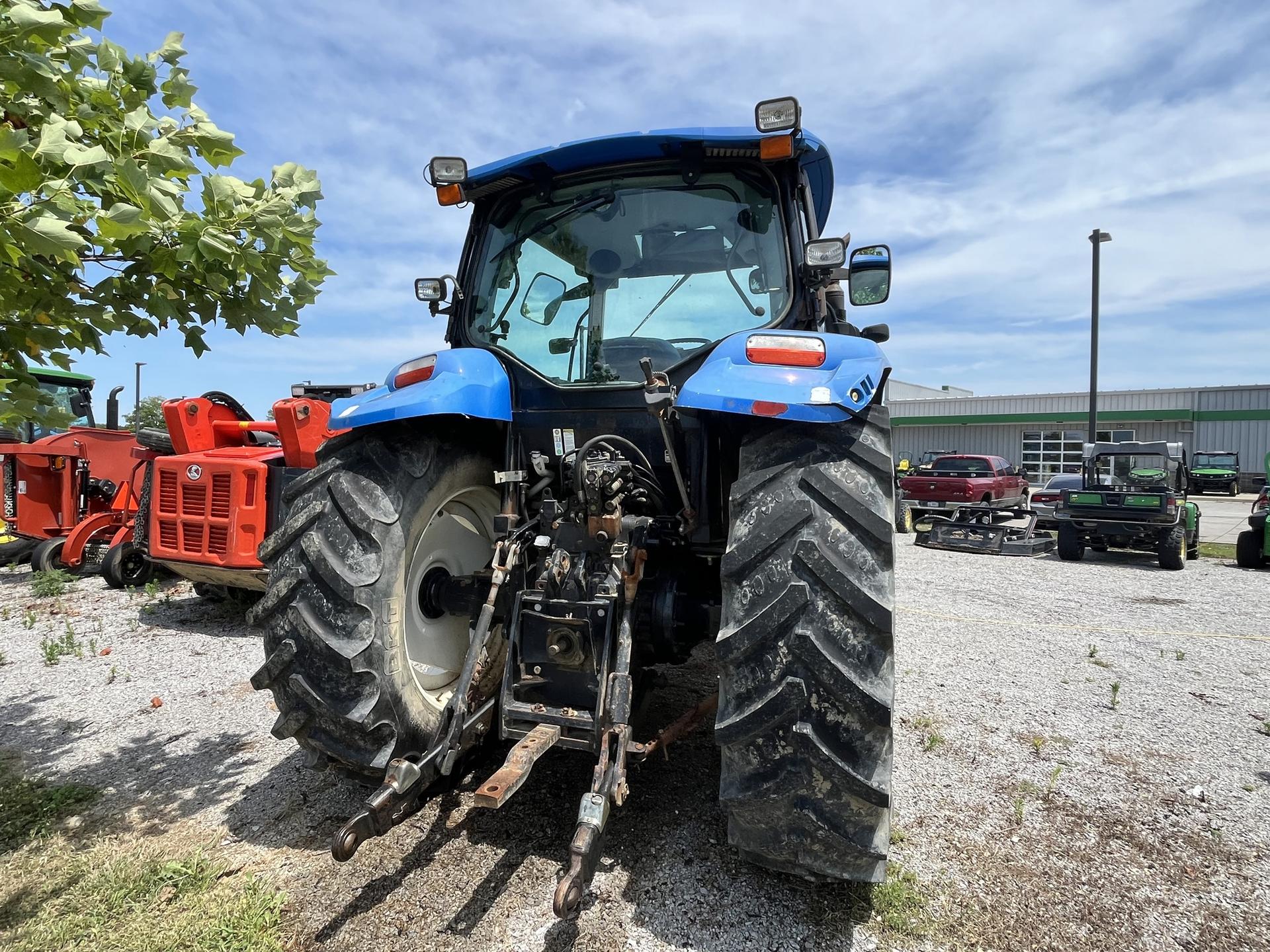 2013 New Holland T6030 Delta