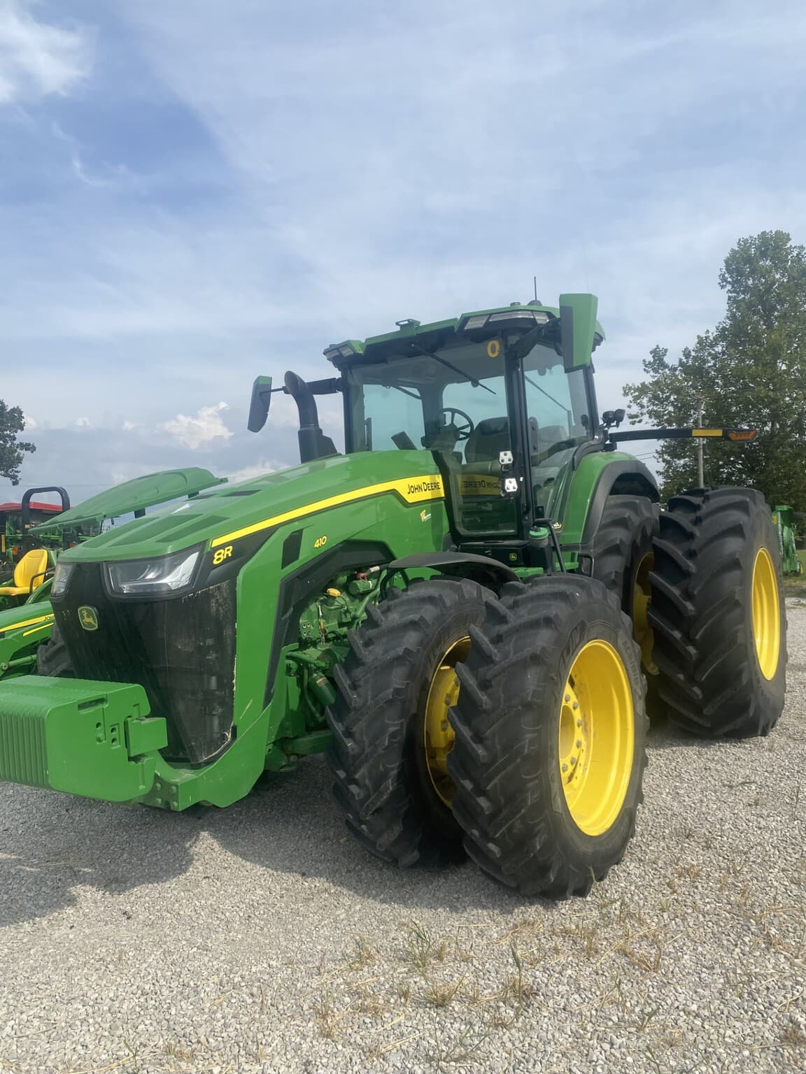 2023 John Deere 8R 410