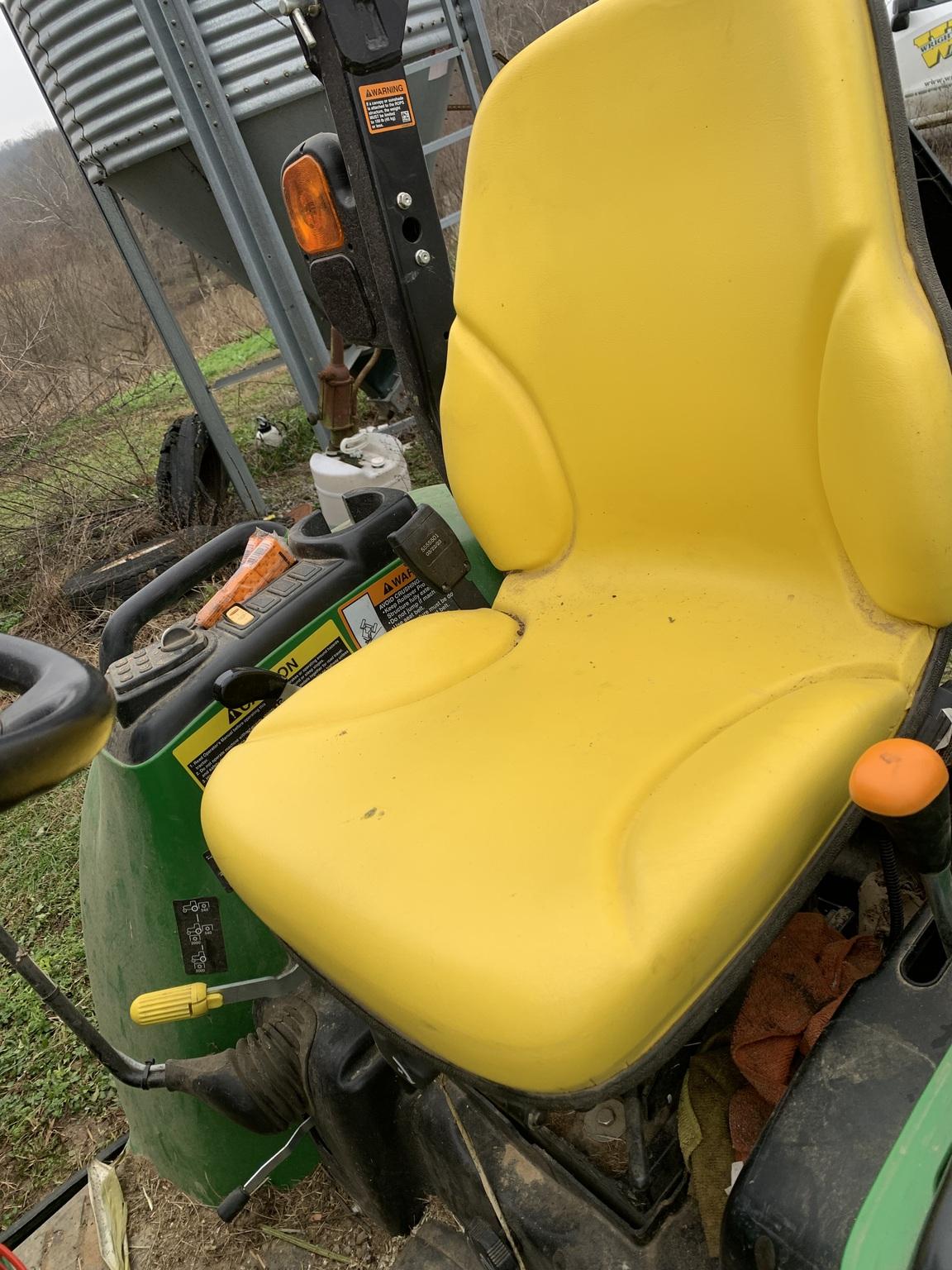 2023 John Deere 3039R Image