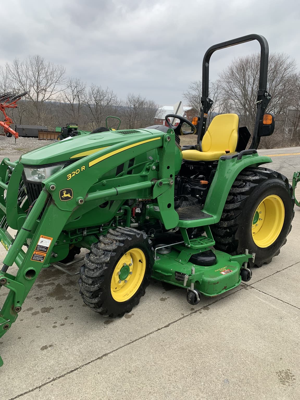 2023 John Deere 3039R Image