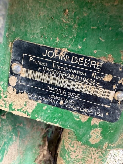 2021 John Deere 5075E Image