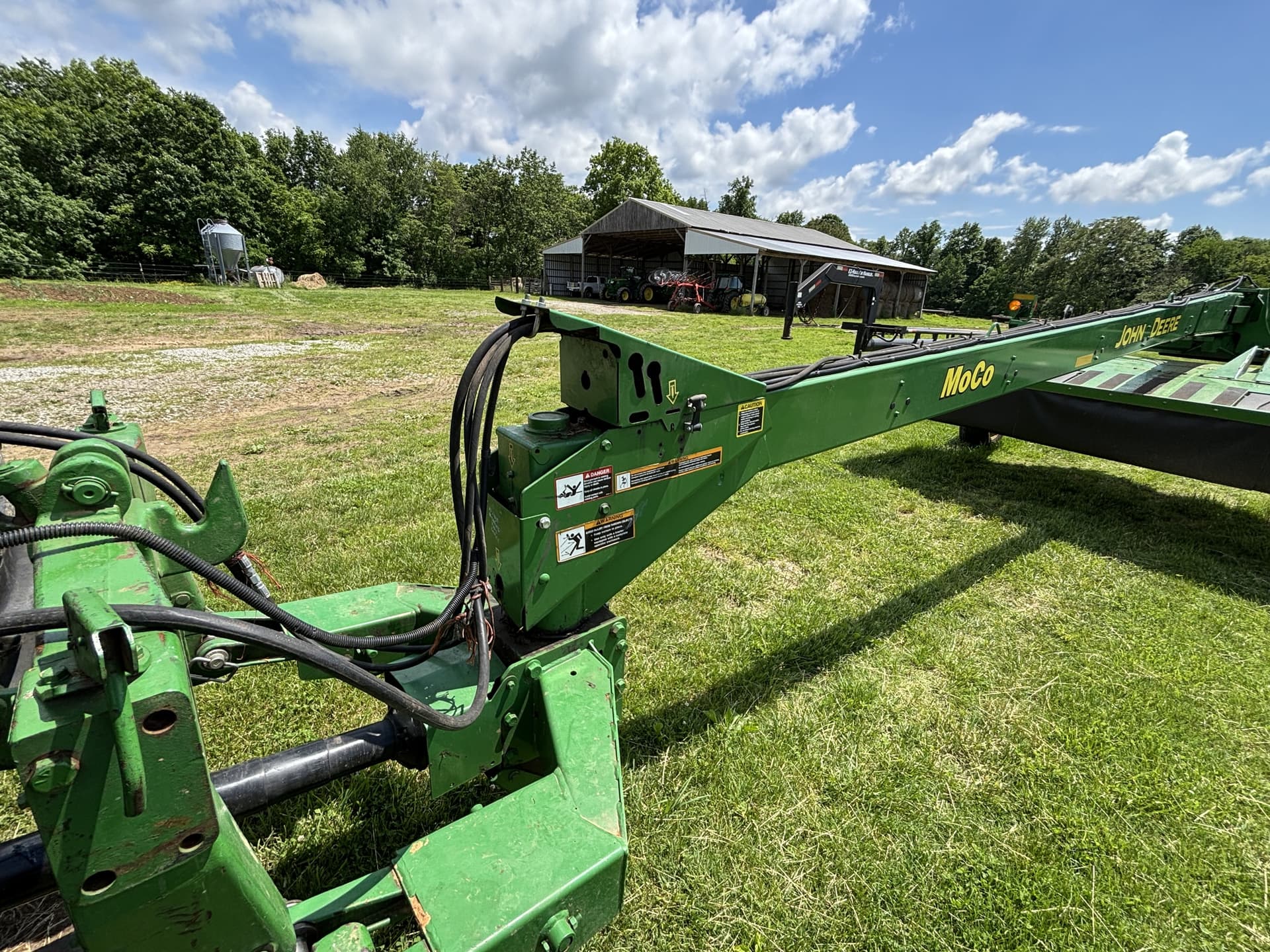 2018 John Deere 946 Image