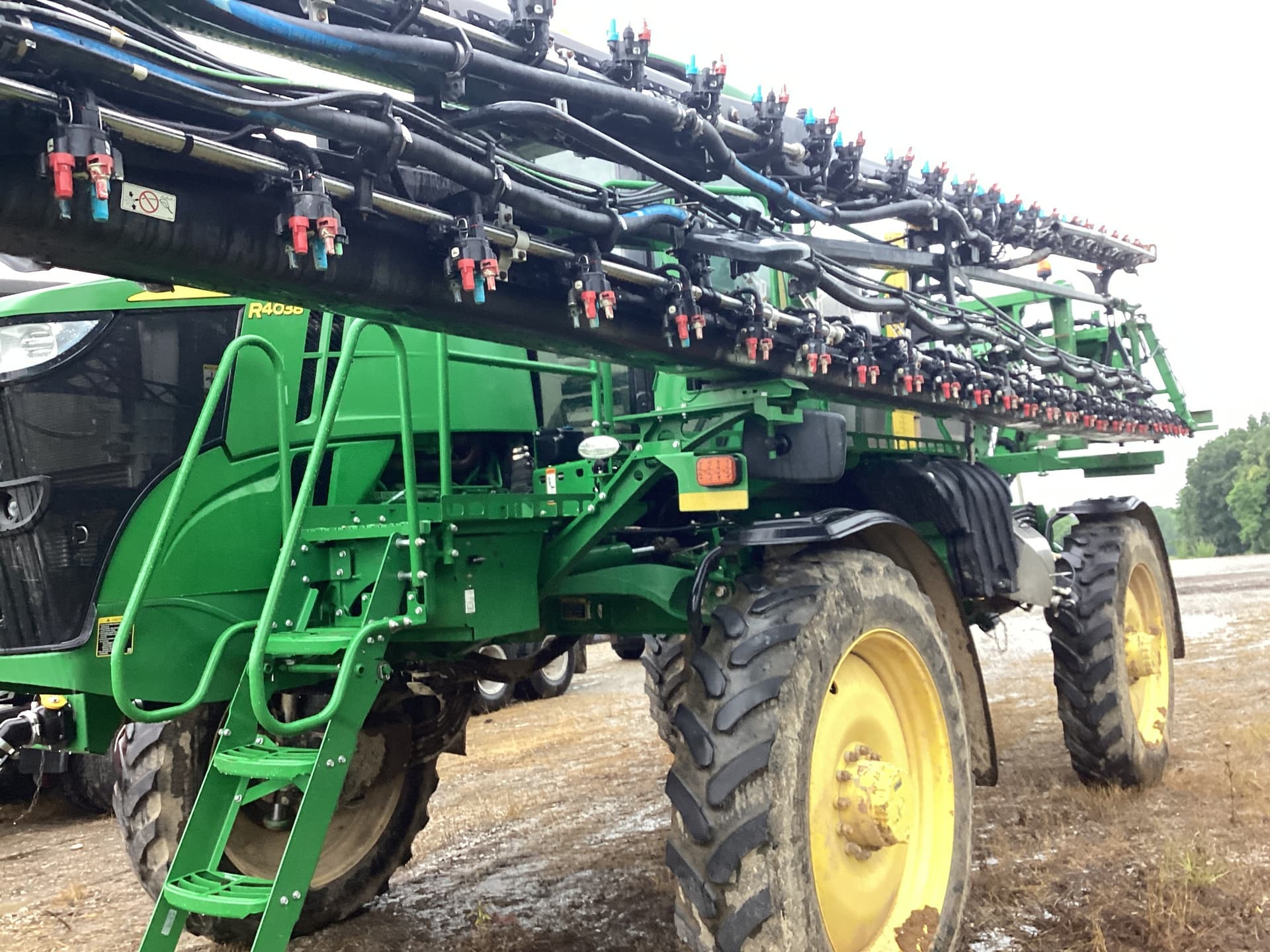 2018 John Deere R4038 Image