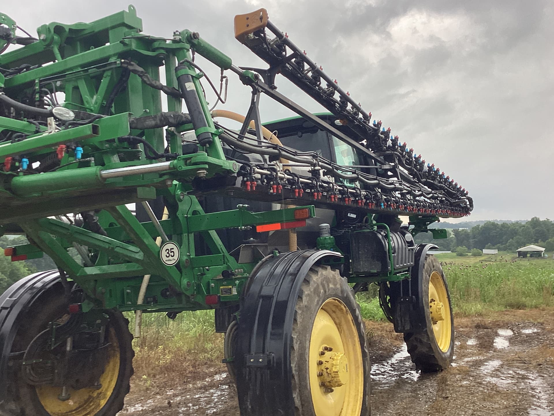 2018 John Deere R4038