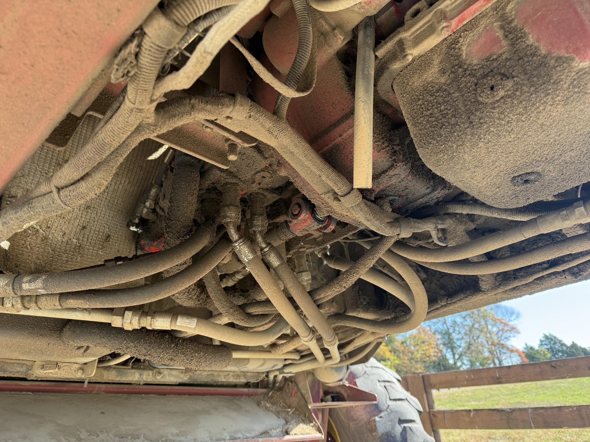 2009 New Holland H8080 Image