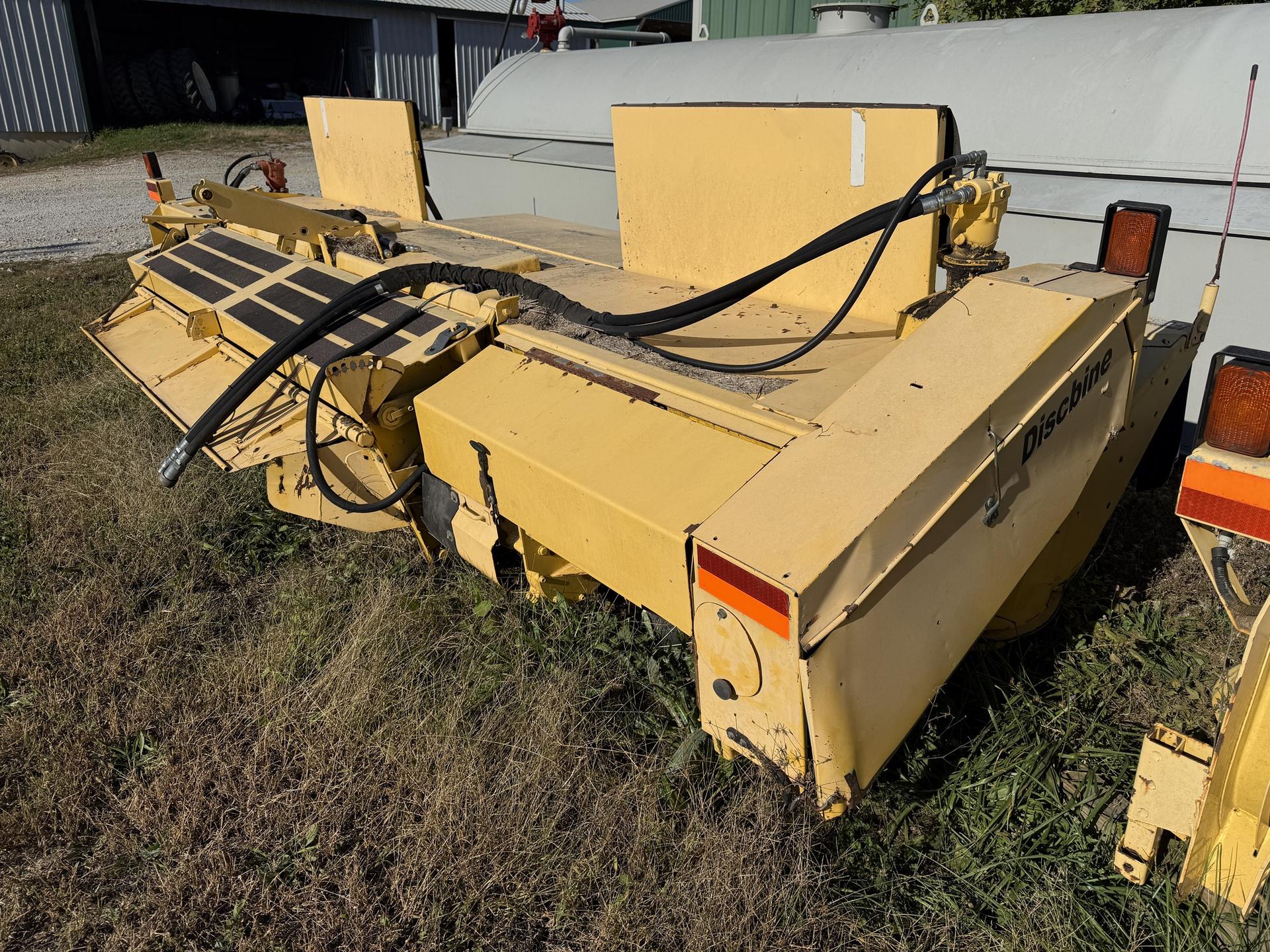2009 New Holland H8080 Image