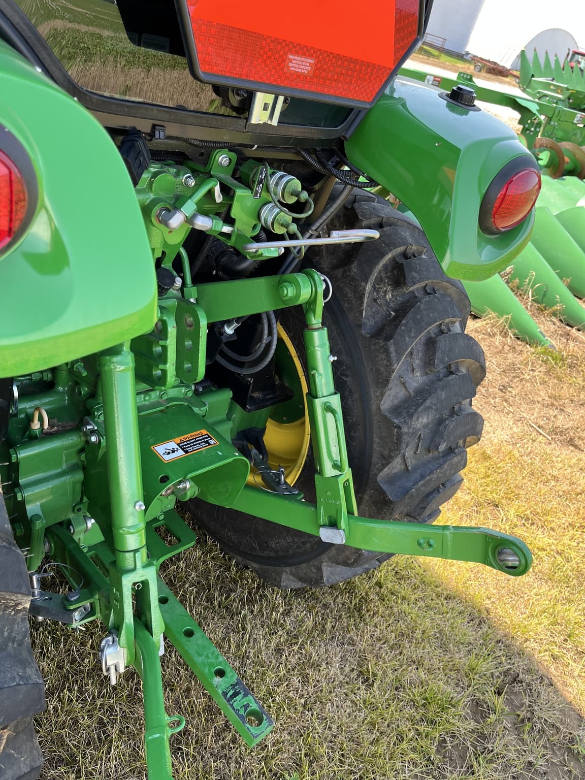 2024 John Deere 3046R Image