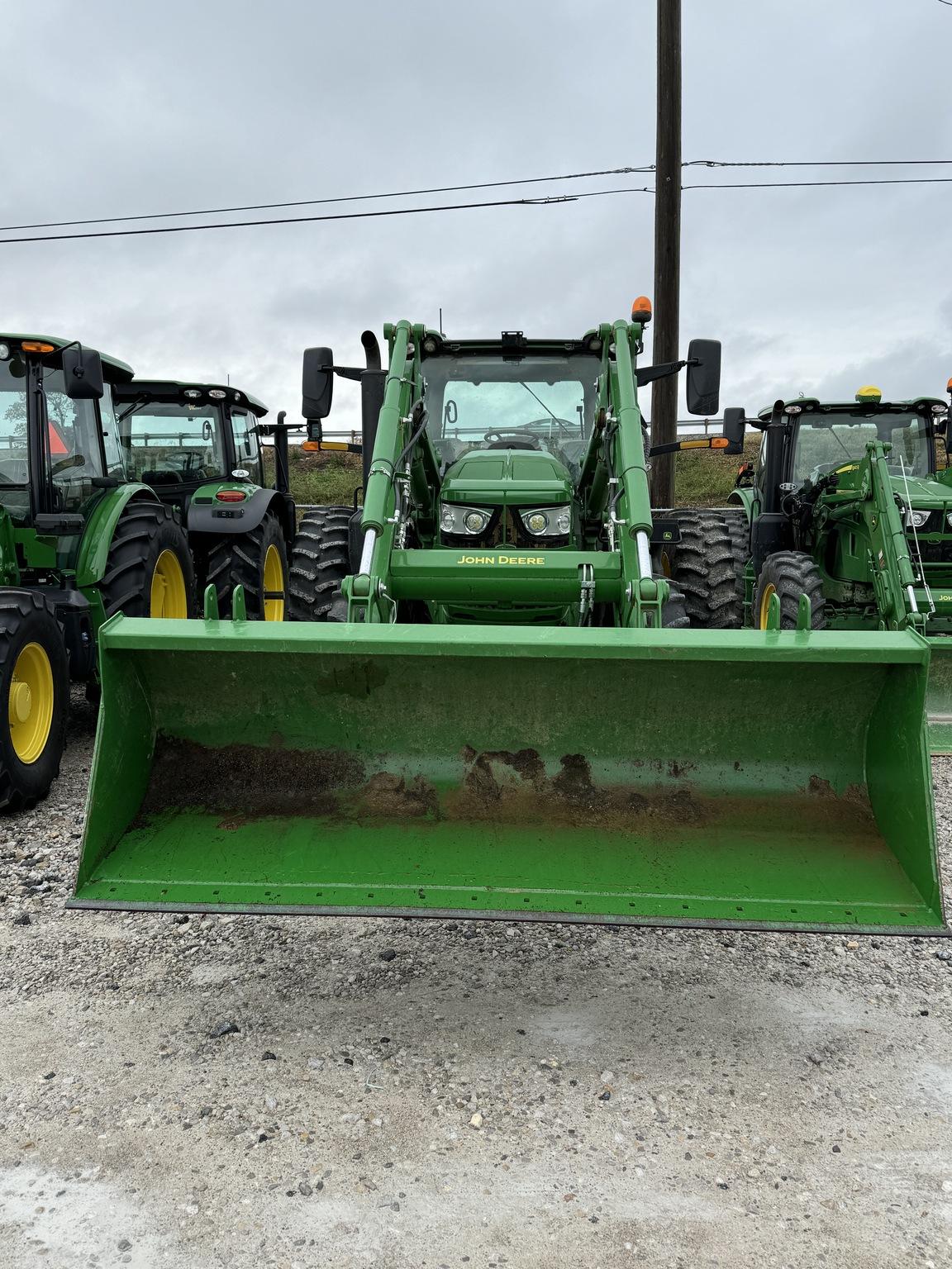 2023 John Deere 6R 145