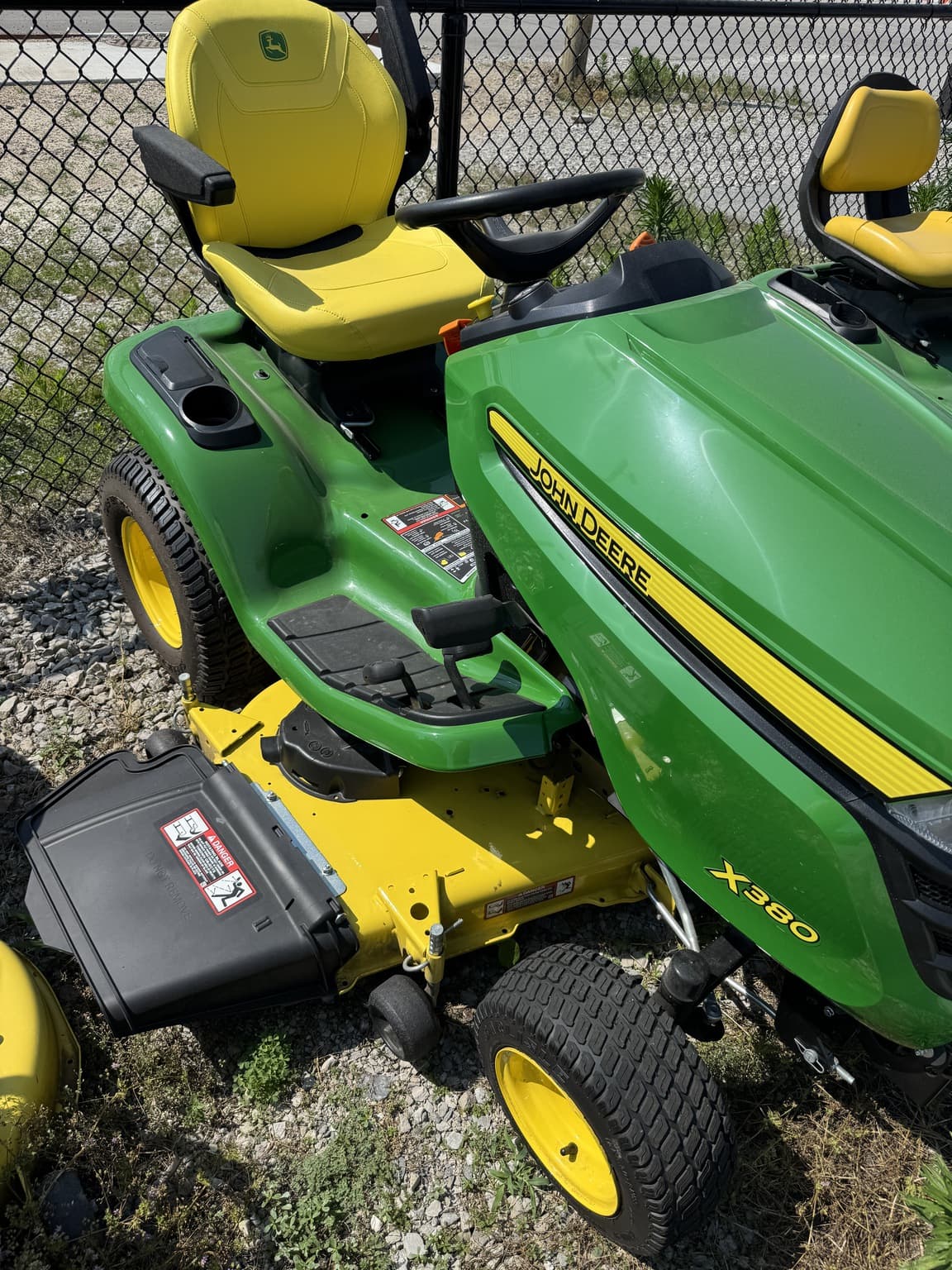 2021 John Deere X380 Image
