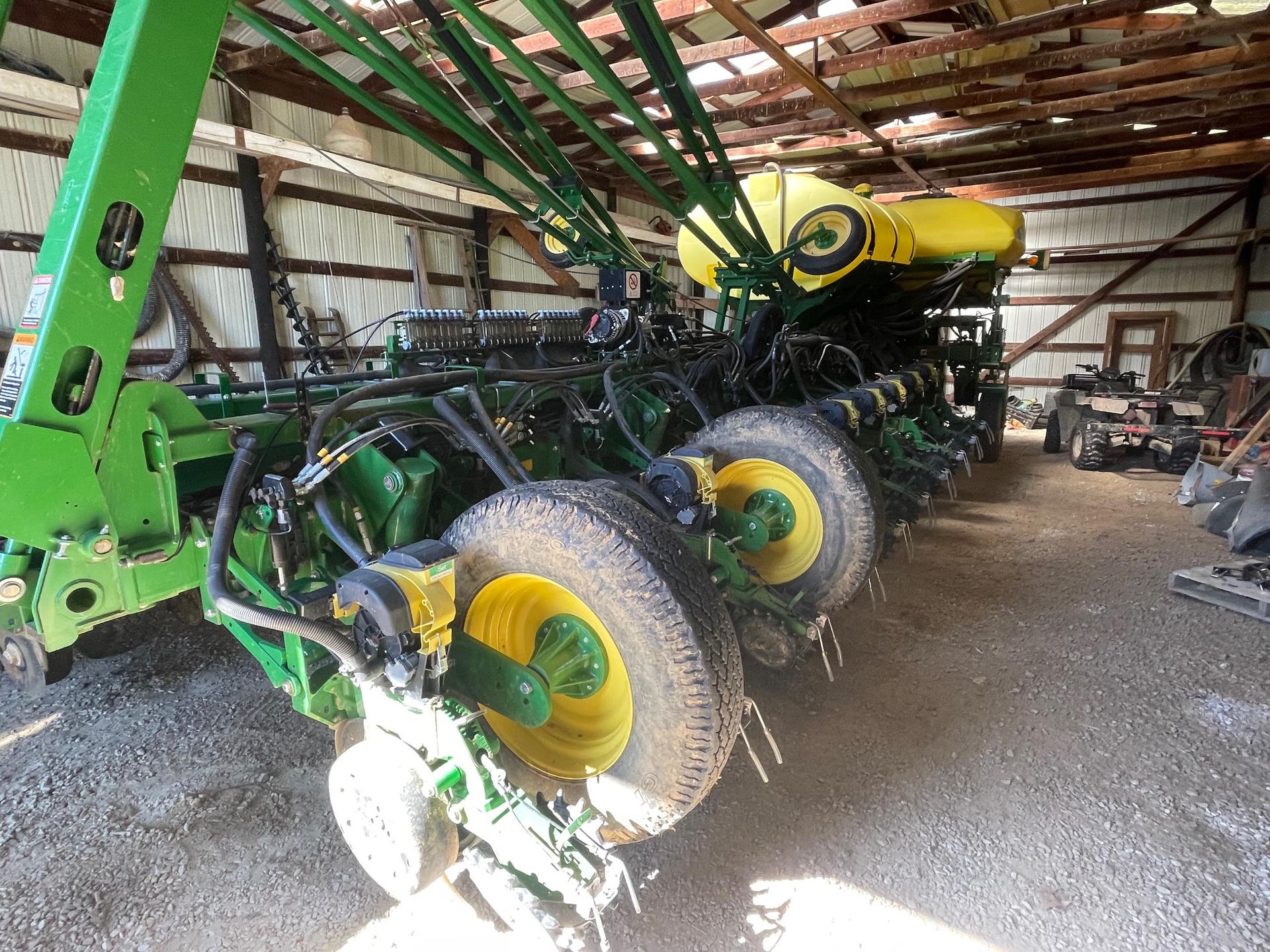 2014 John Deere 1770NT