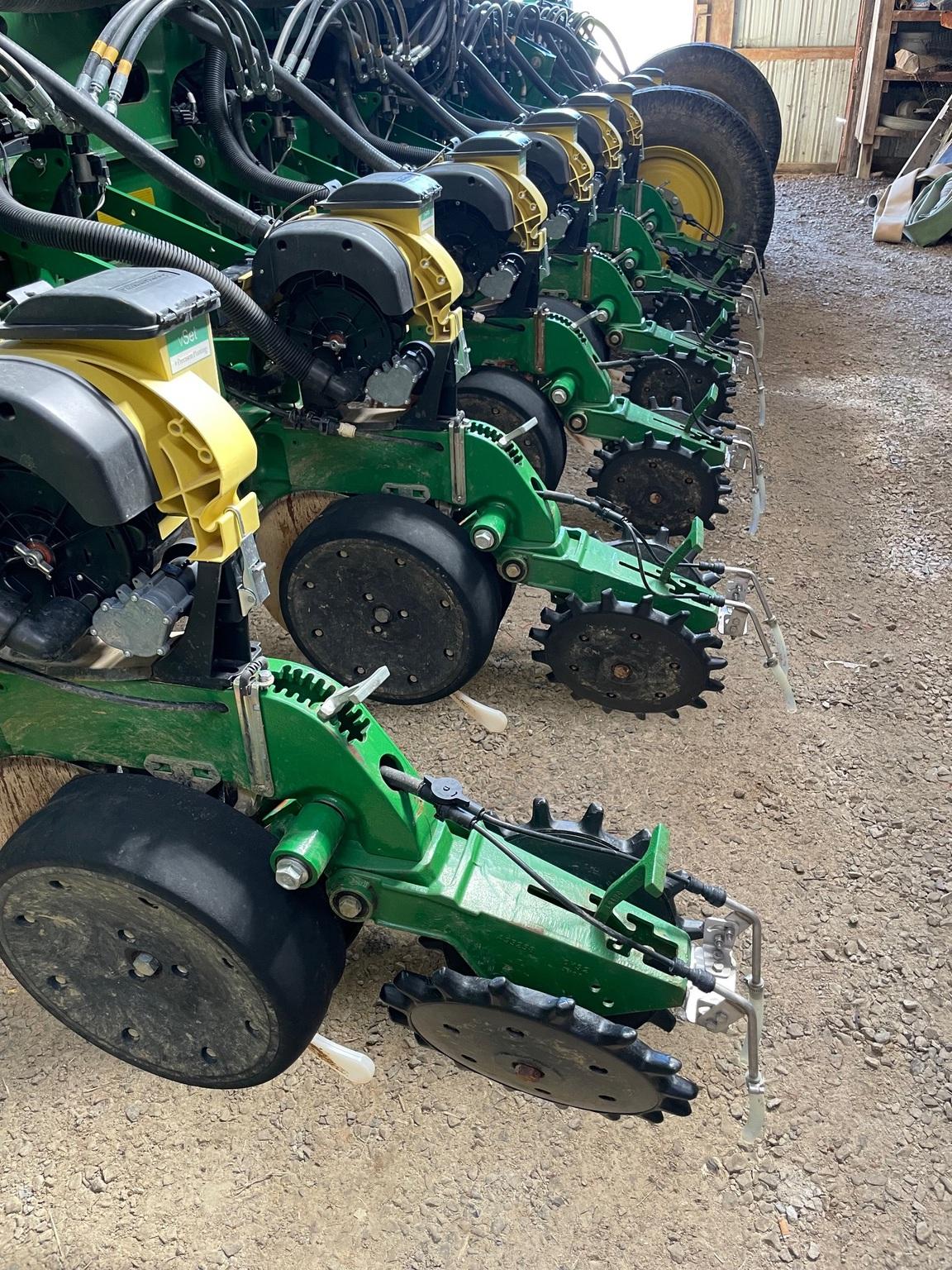 2014 John Deere 1770NT