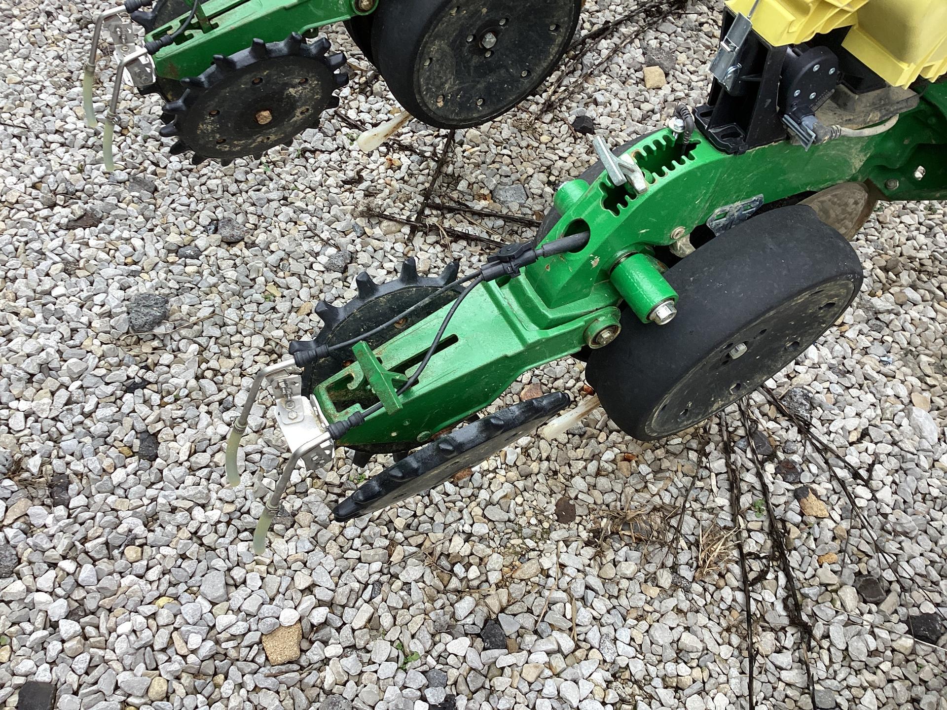 2014 John Deere 1770NT