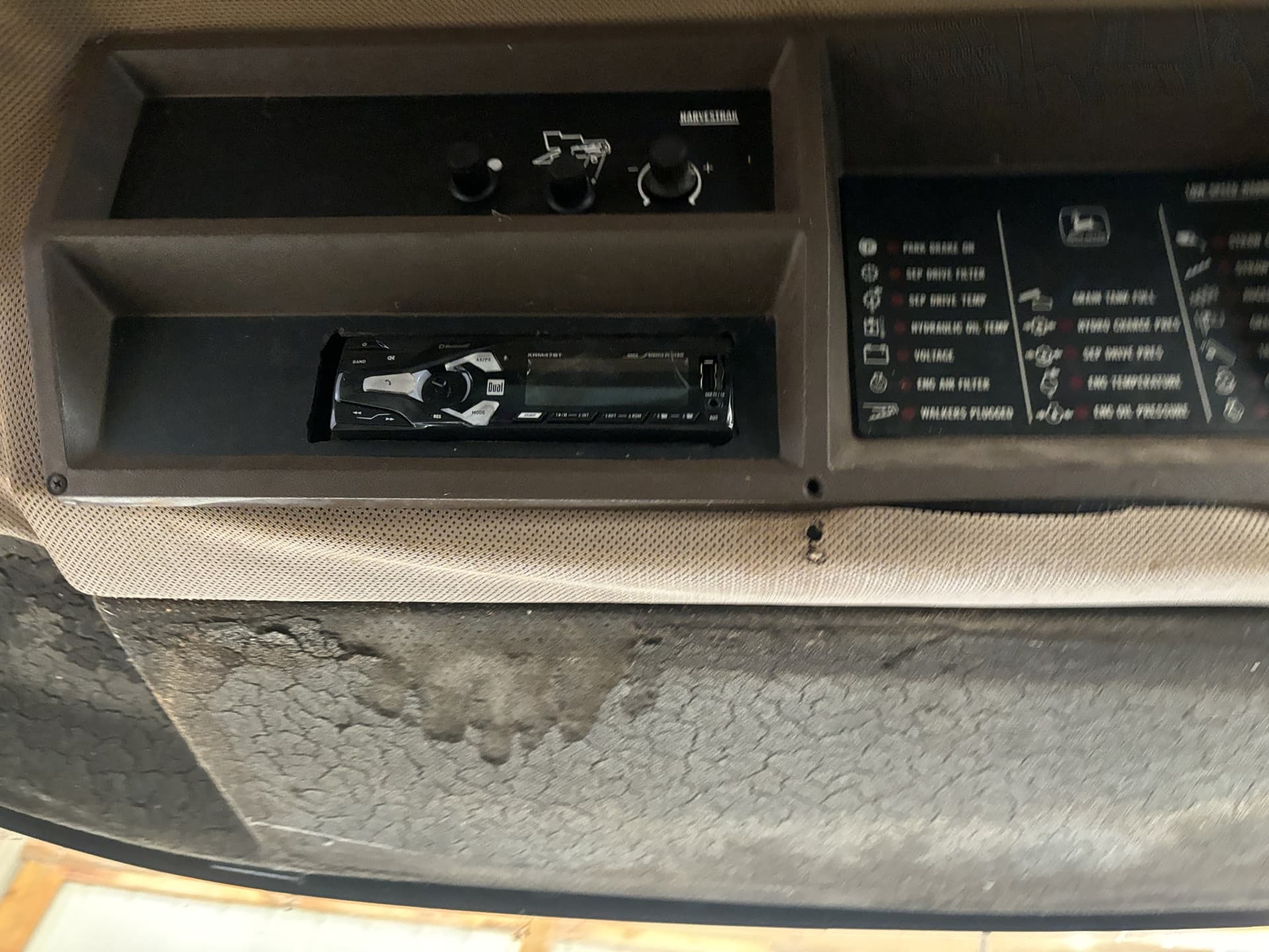 1990 John Deere 9500 Image