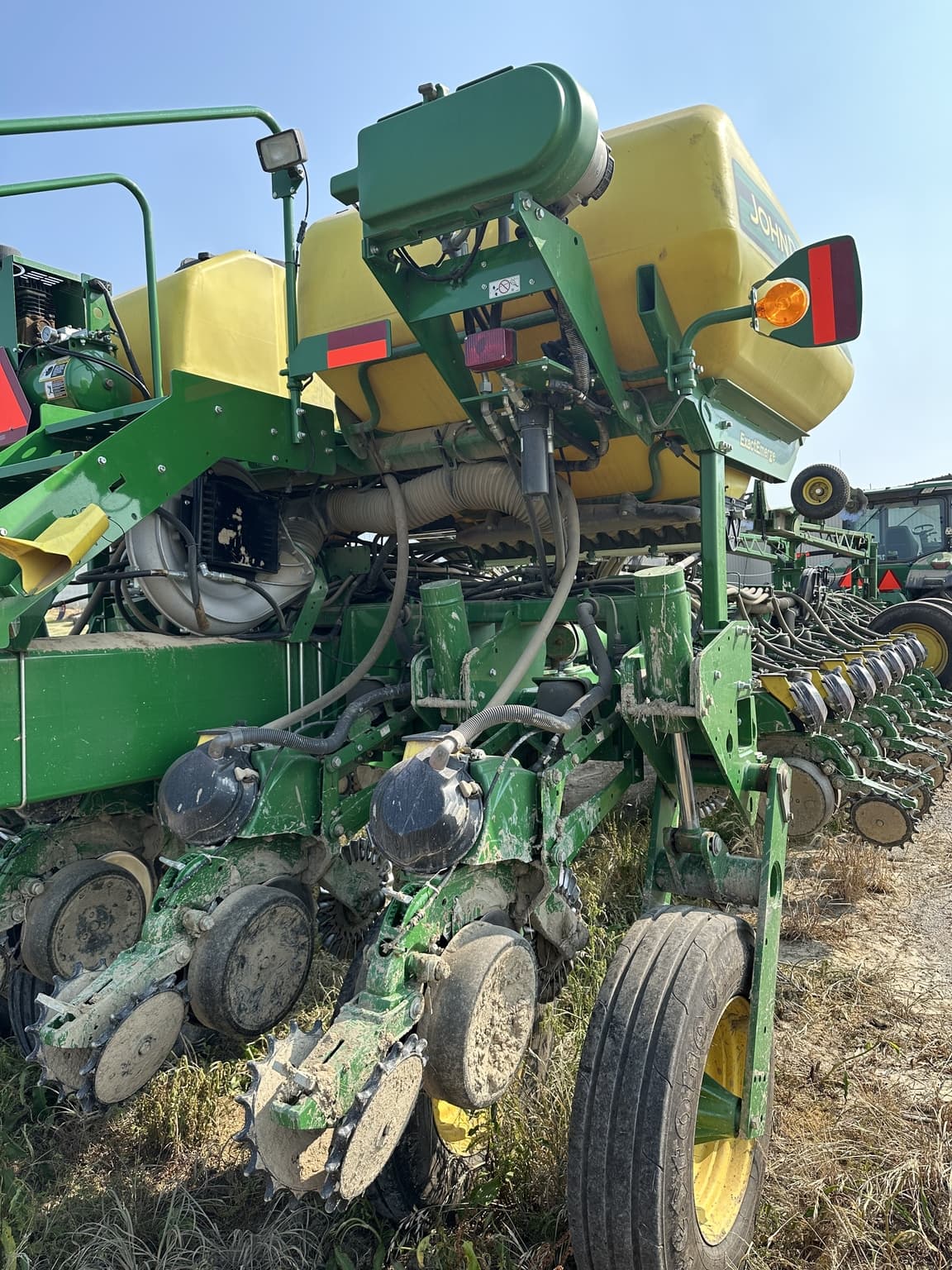 2020 John Deere 1775NT Image