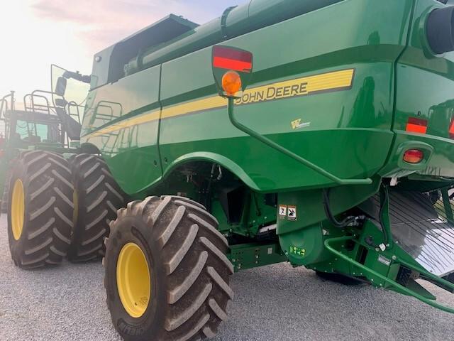 2023 John Deere S780