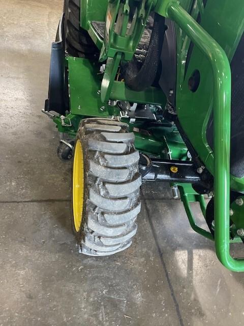 2022 John Deere 2038R