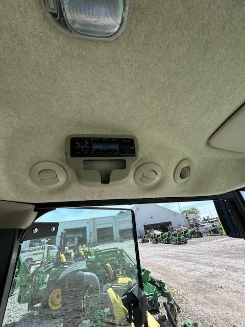 2021 John Deere 3039R Image