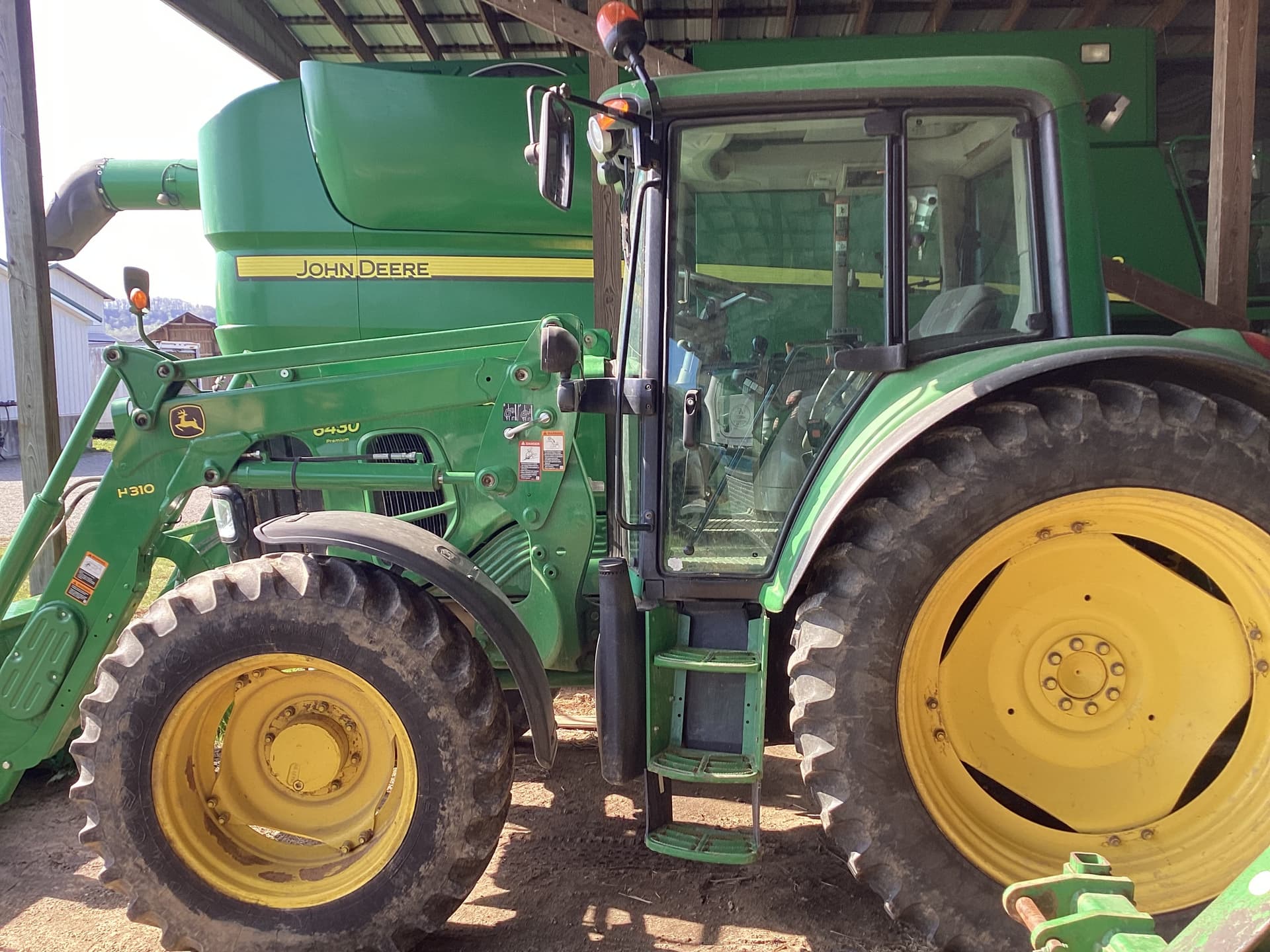 2008 John Deere 6430 Premium Image