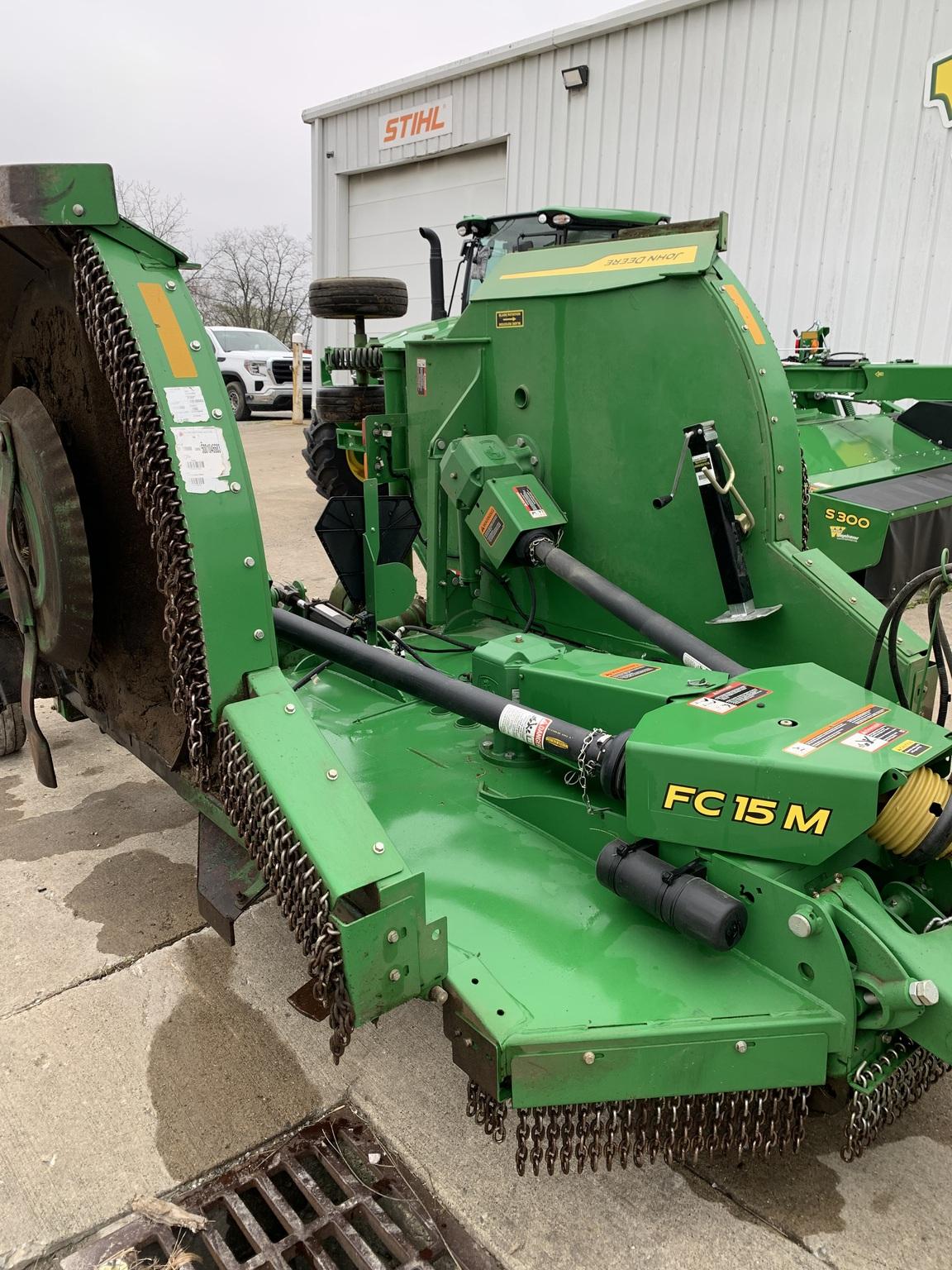 2022 John Deere FC15M Image