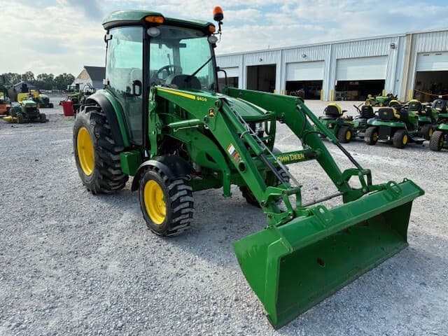 2021 John Deere 4052R Image