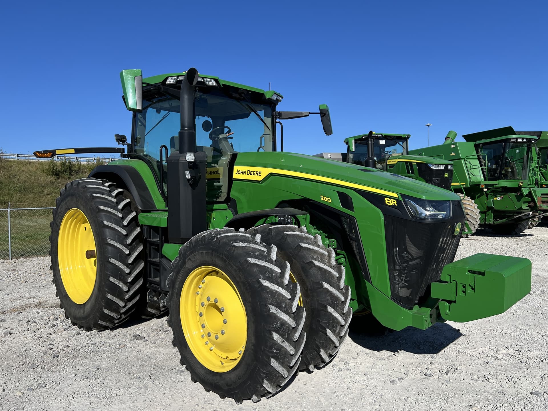 2021 John Deere 8R 280 Image