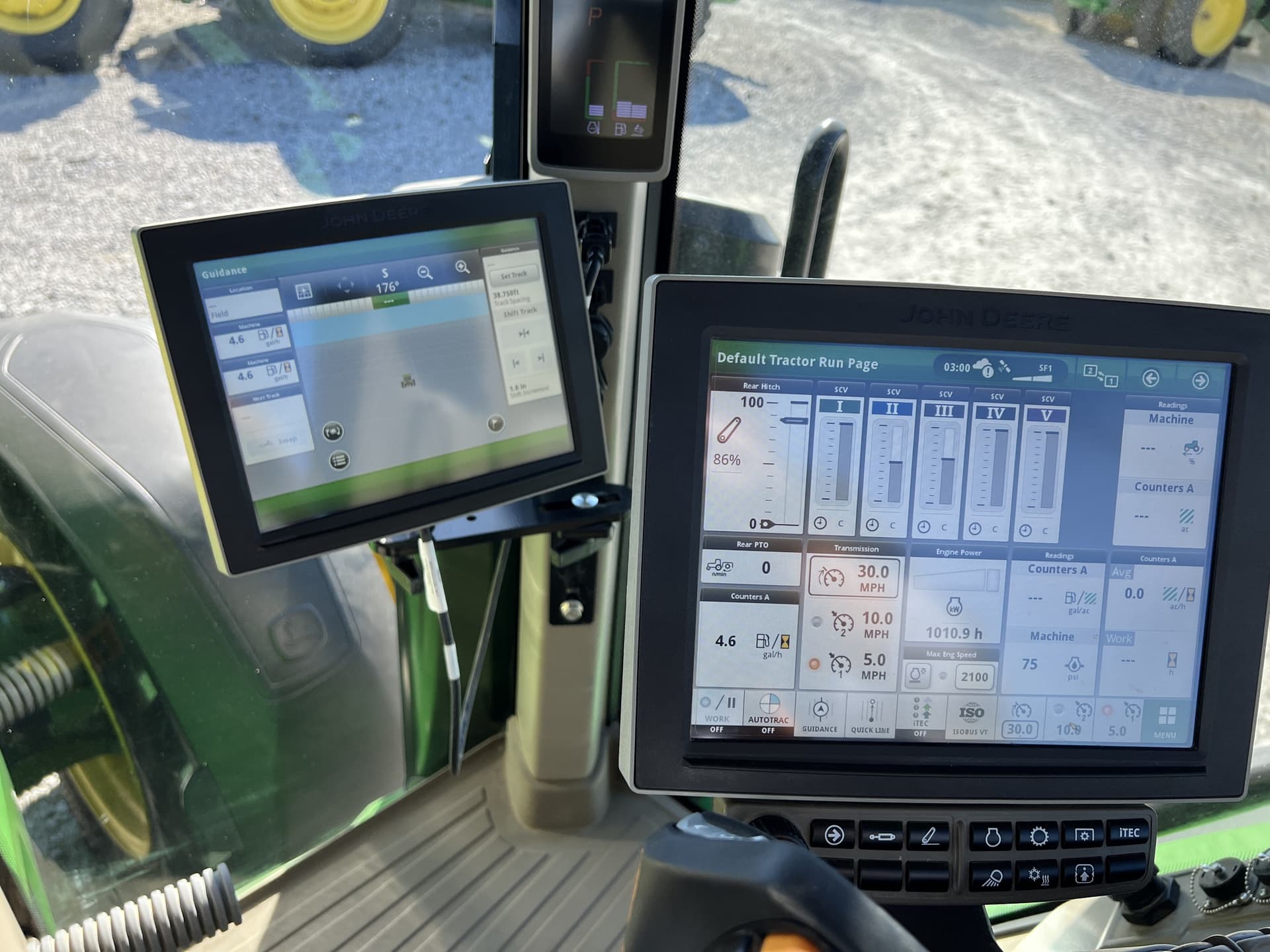 2021 John Deere 8R 280 Image