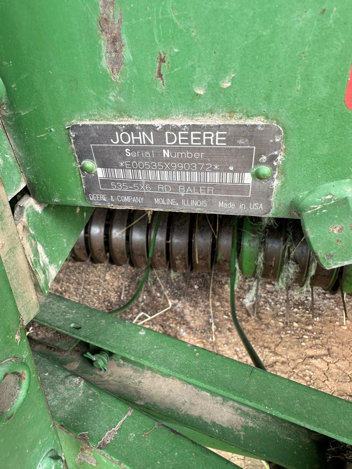 1996 John Deere 535