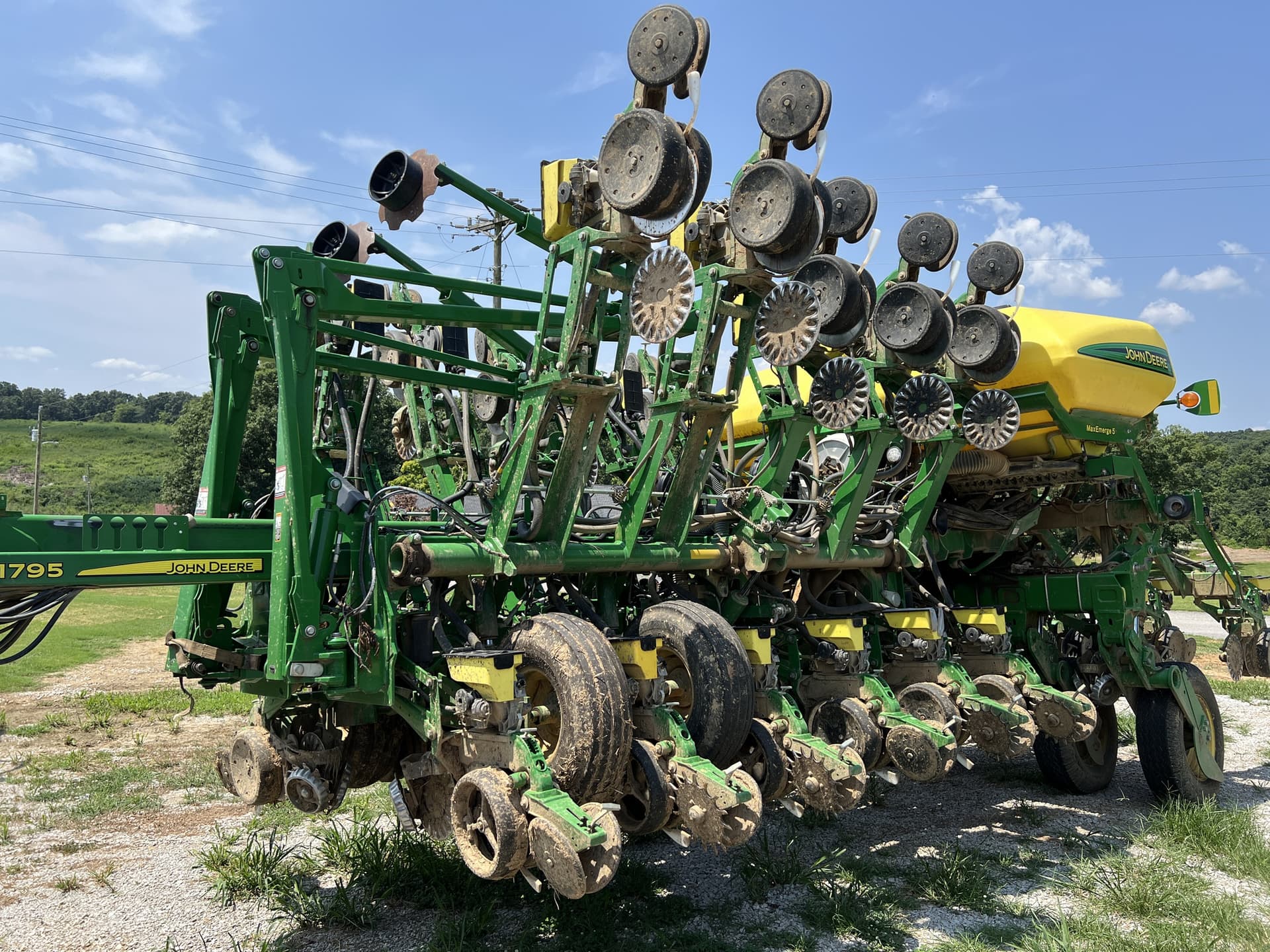2016 John Deere 1795 Image