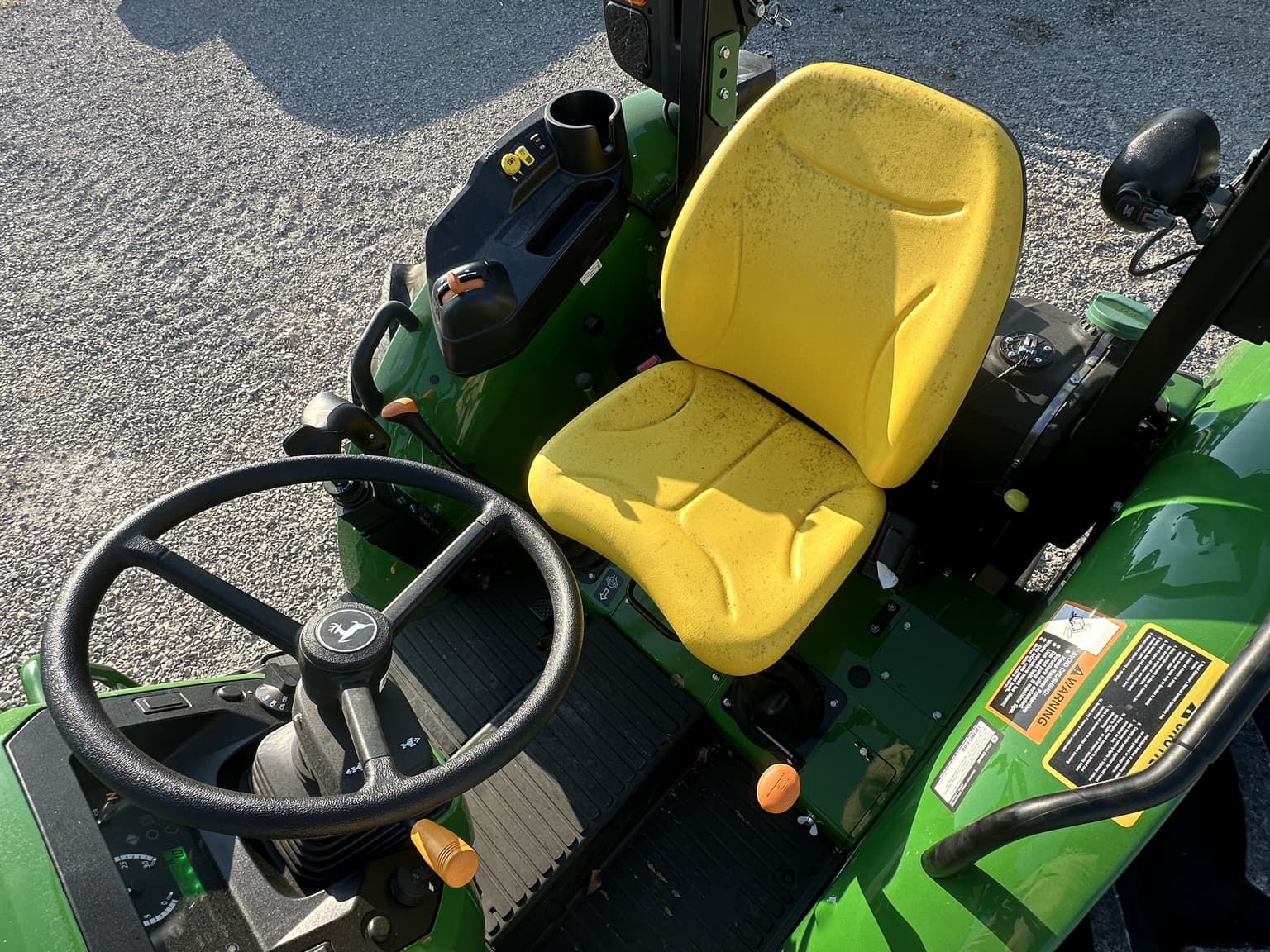 2024 John Deere 5067E Image