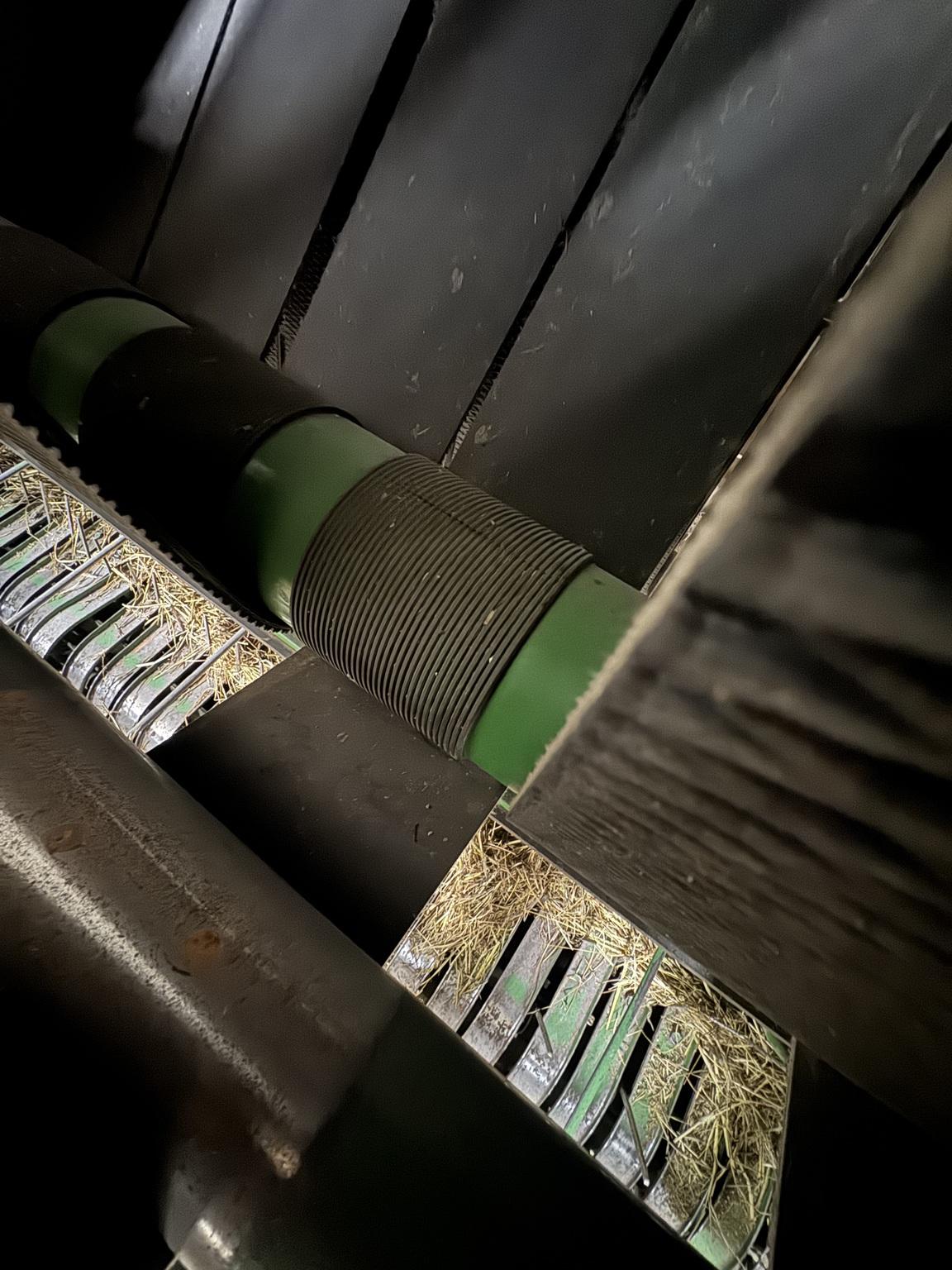 2017 John Deere 569 Image