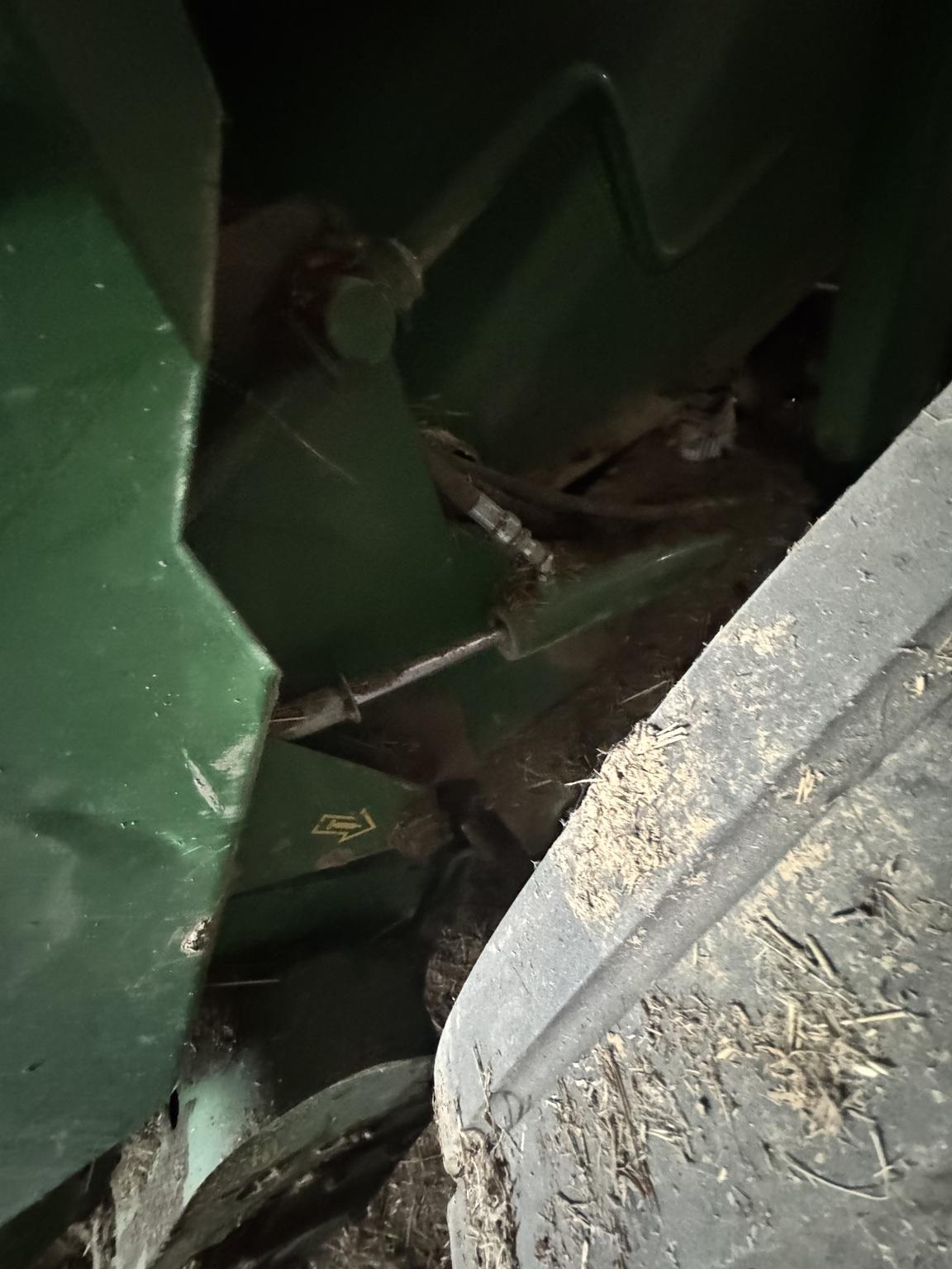 2017 John Deere 569 Image