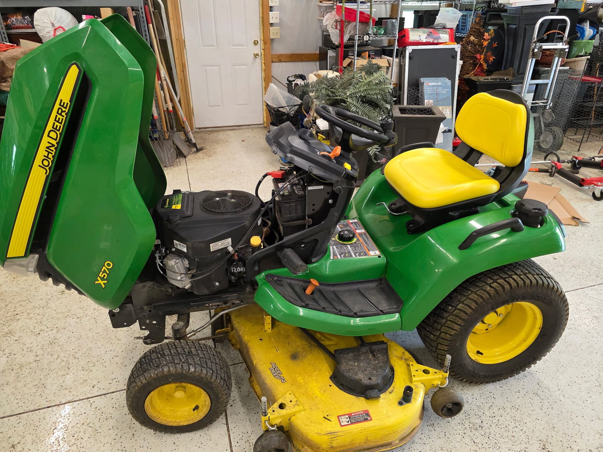 2021 John Deere X570 Image