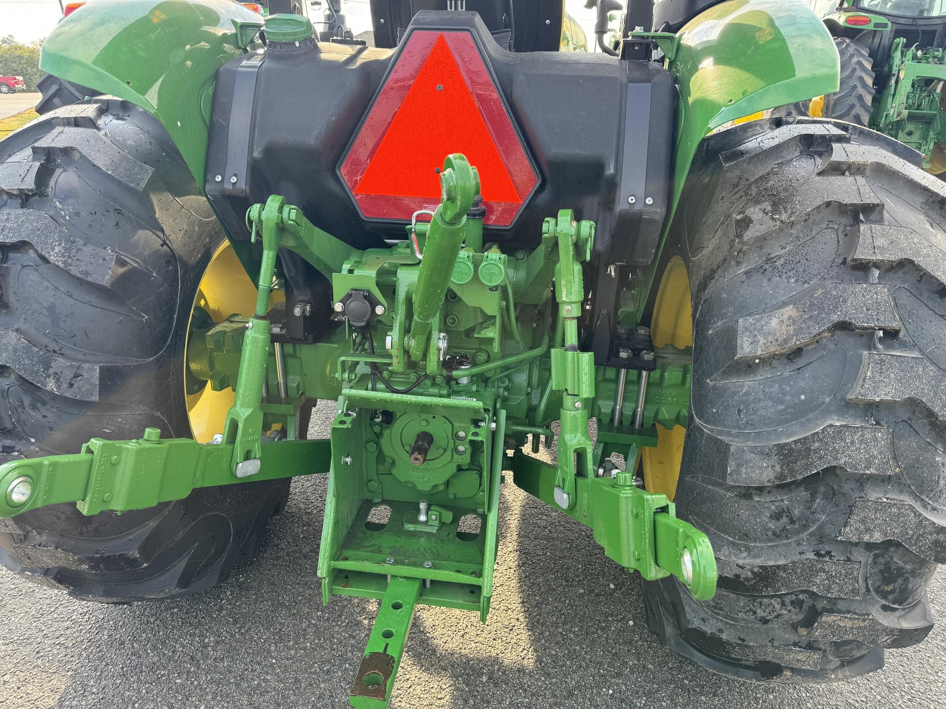 2023 John Deere 5067E Image