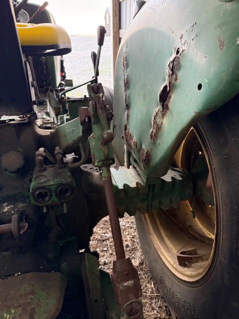 1981 John Deere 2240