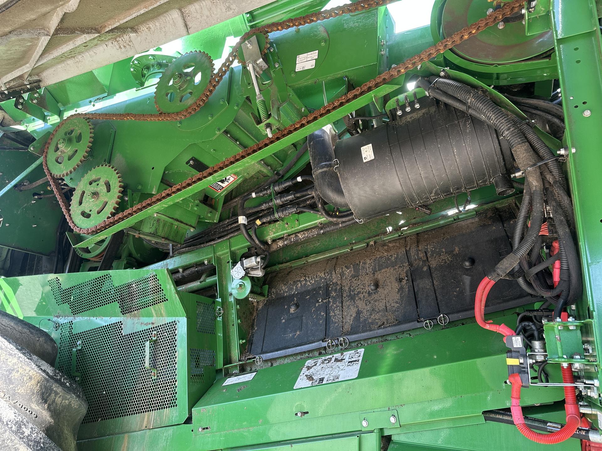 2021 John Deere S780 Image