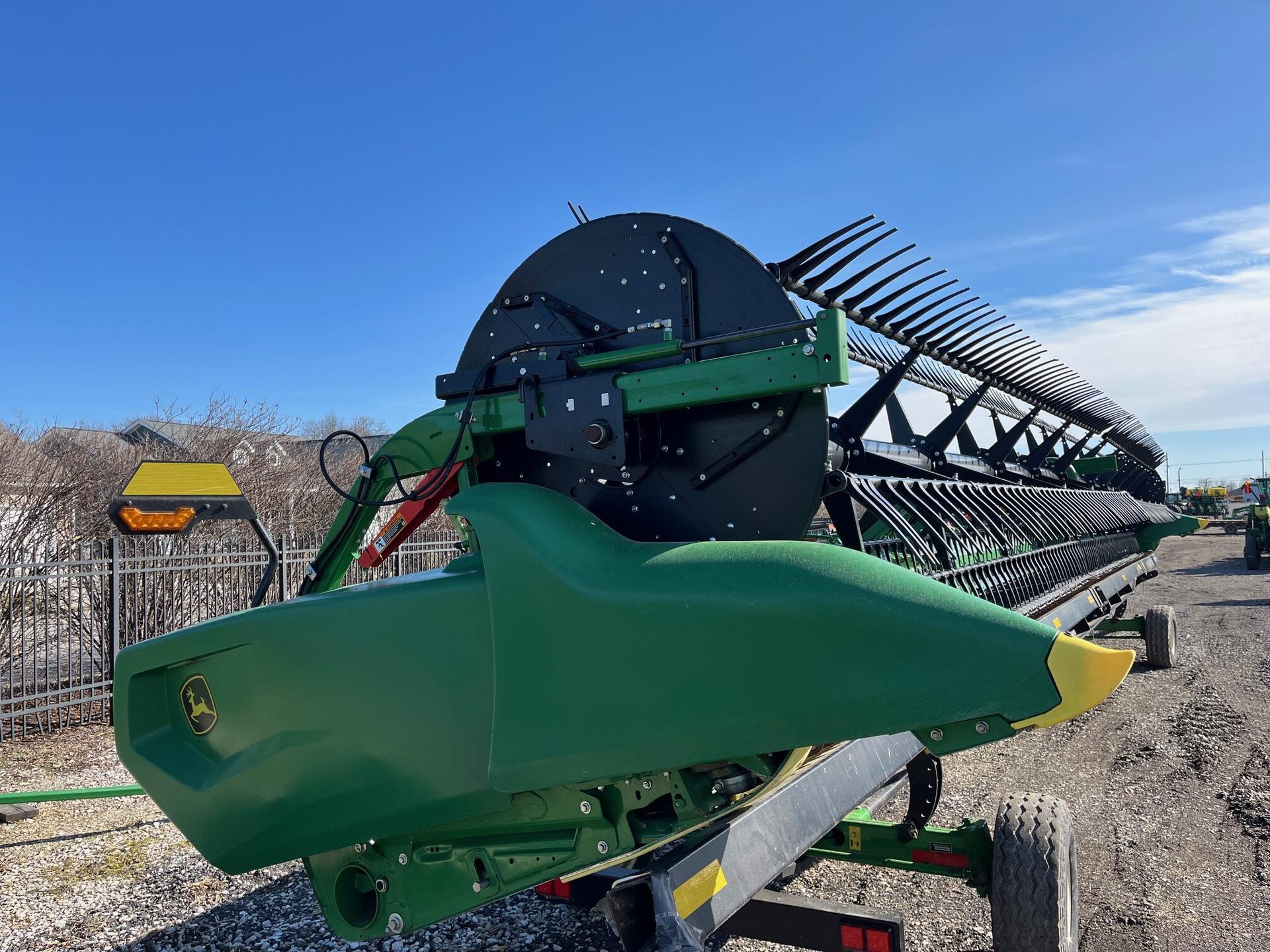 2023 John Deere RD45F Image