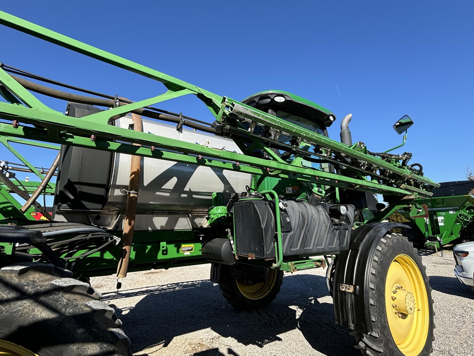 2015 John Deere R4030 Image