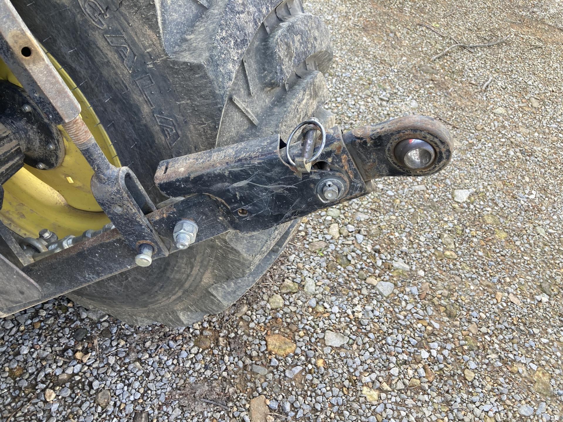 2022 John Deere 3032E Image