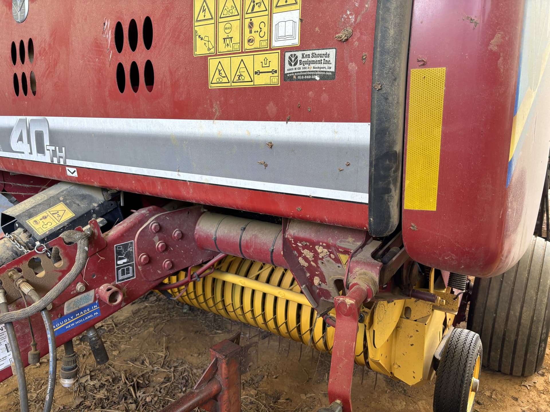 2015 New Holland Rollbelt 550 Image