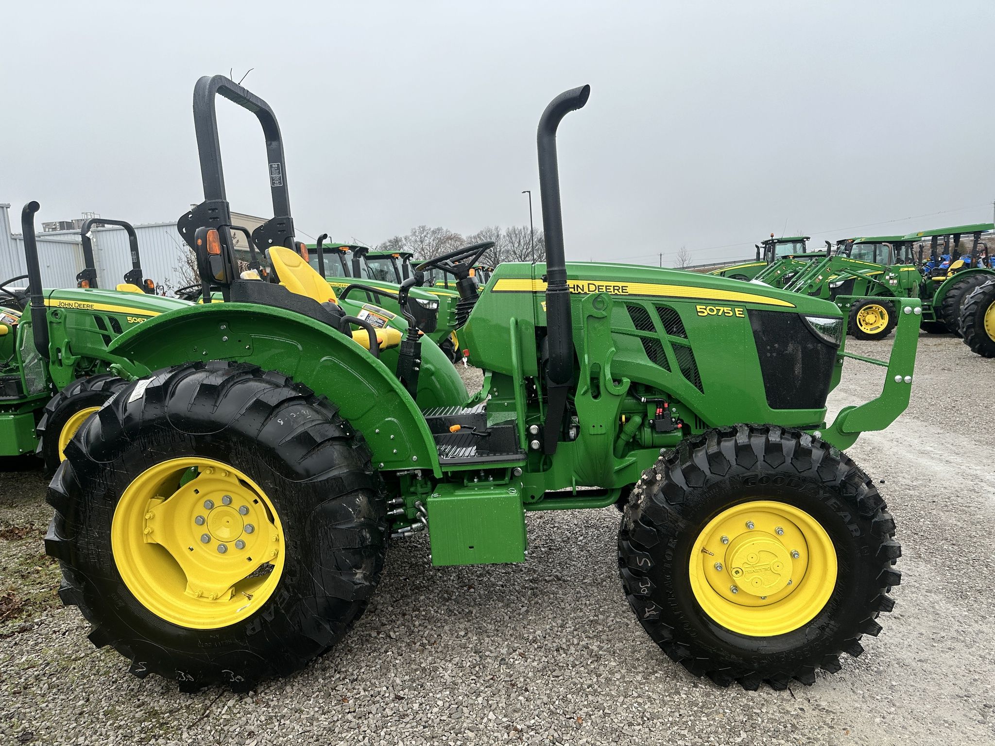 2024 John Deere 5075E Image