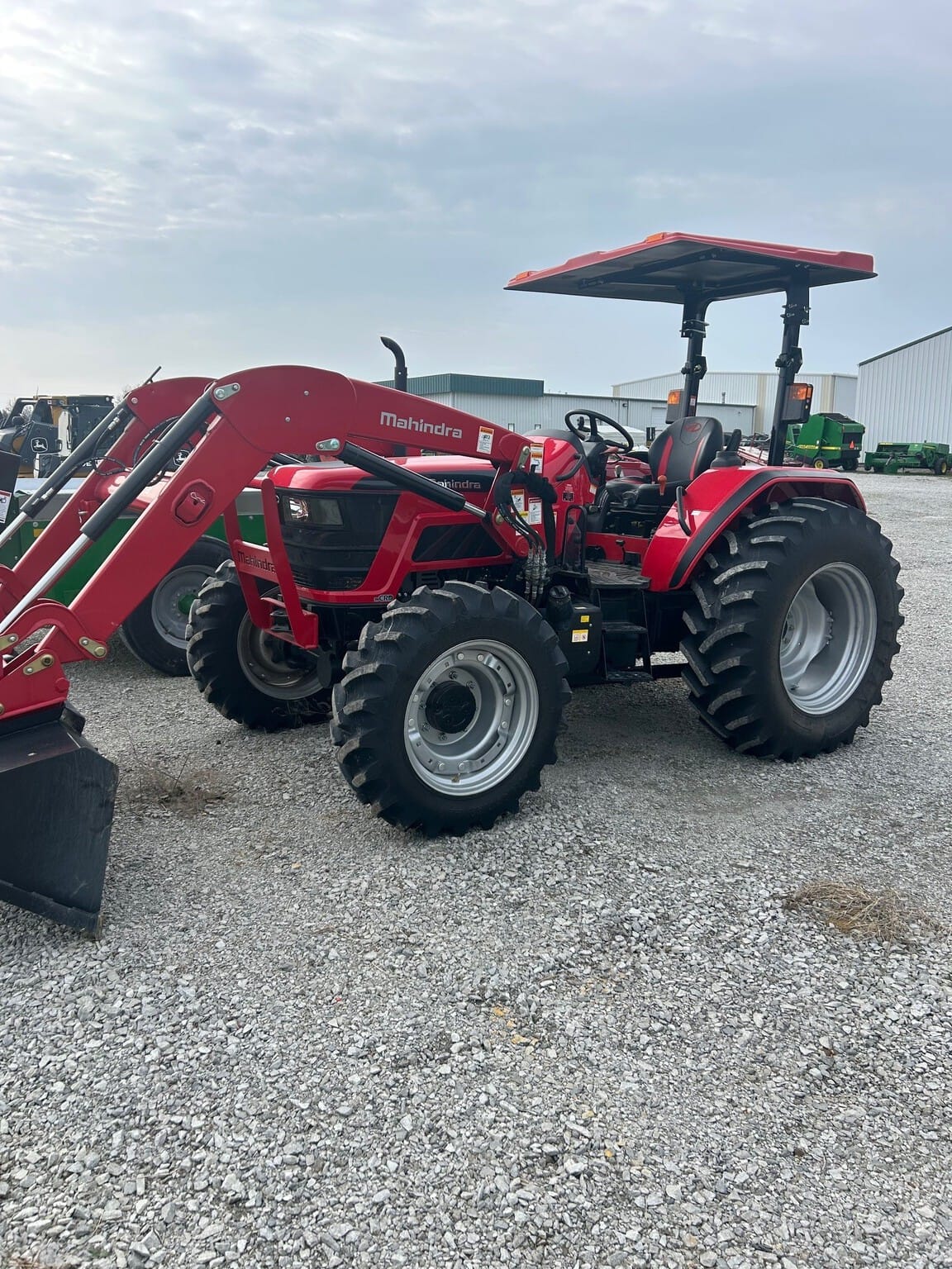 2023 Mahindra 6075 Image