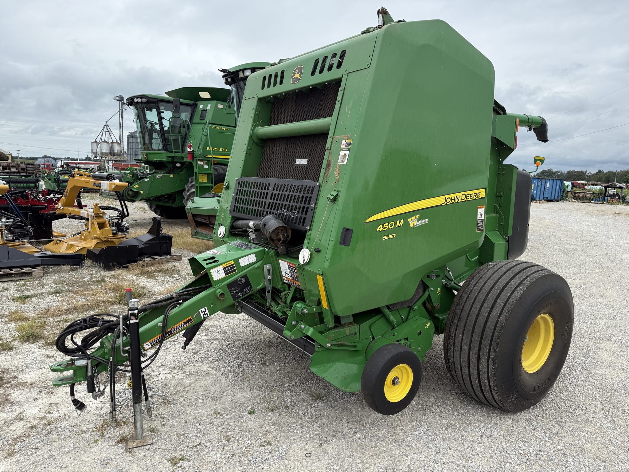 2023 John Deere 450M Image