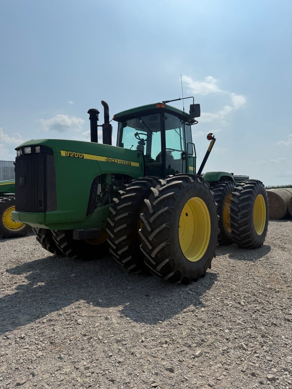 2001 John Deere 9200 Image