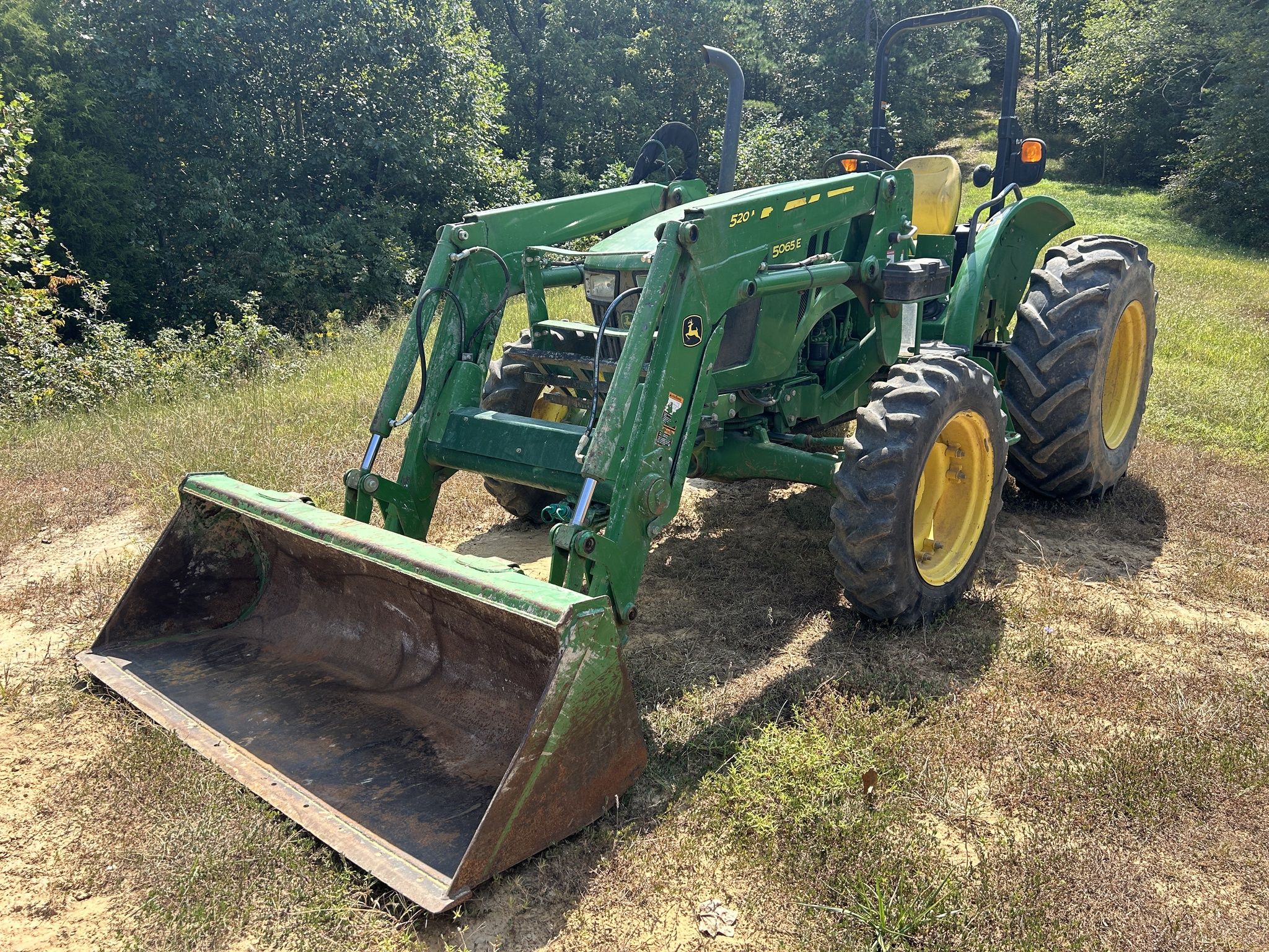 2019 John Deere 5065E