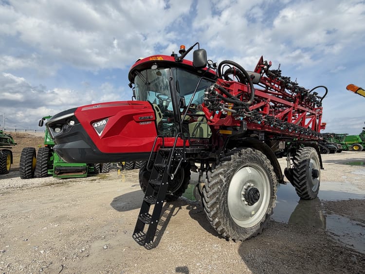 2023 Case IH Patriot 4350 Image