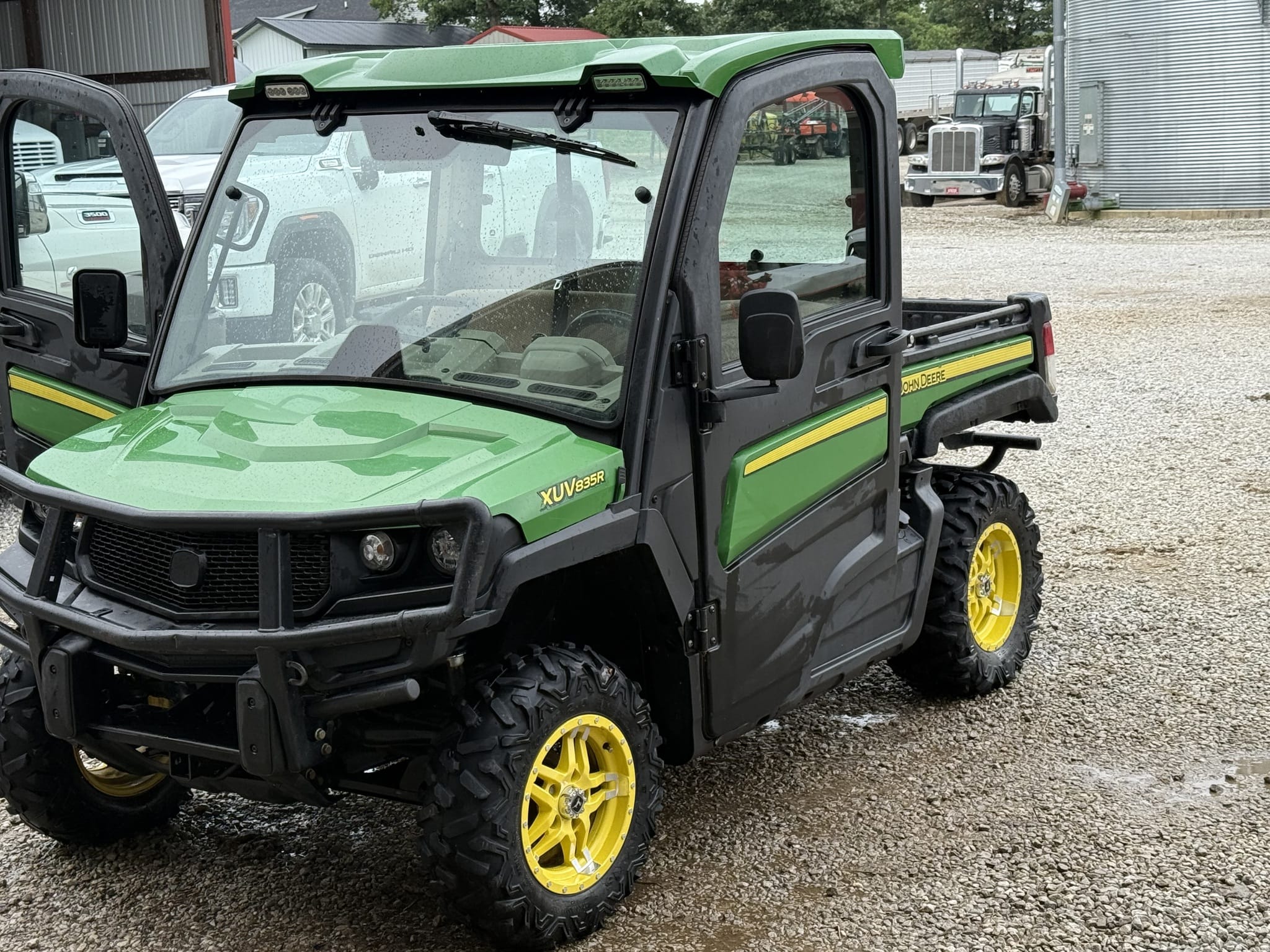 2019 John Deere XUV 835R Image
